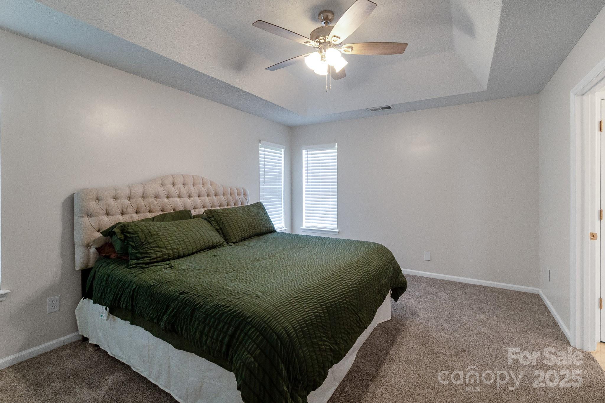 8123 Vermilion Drive
