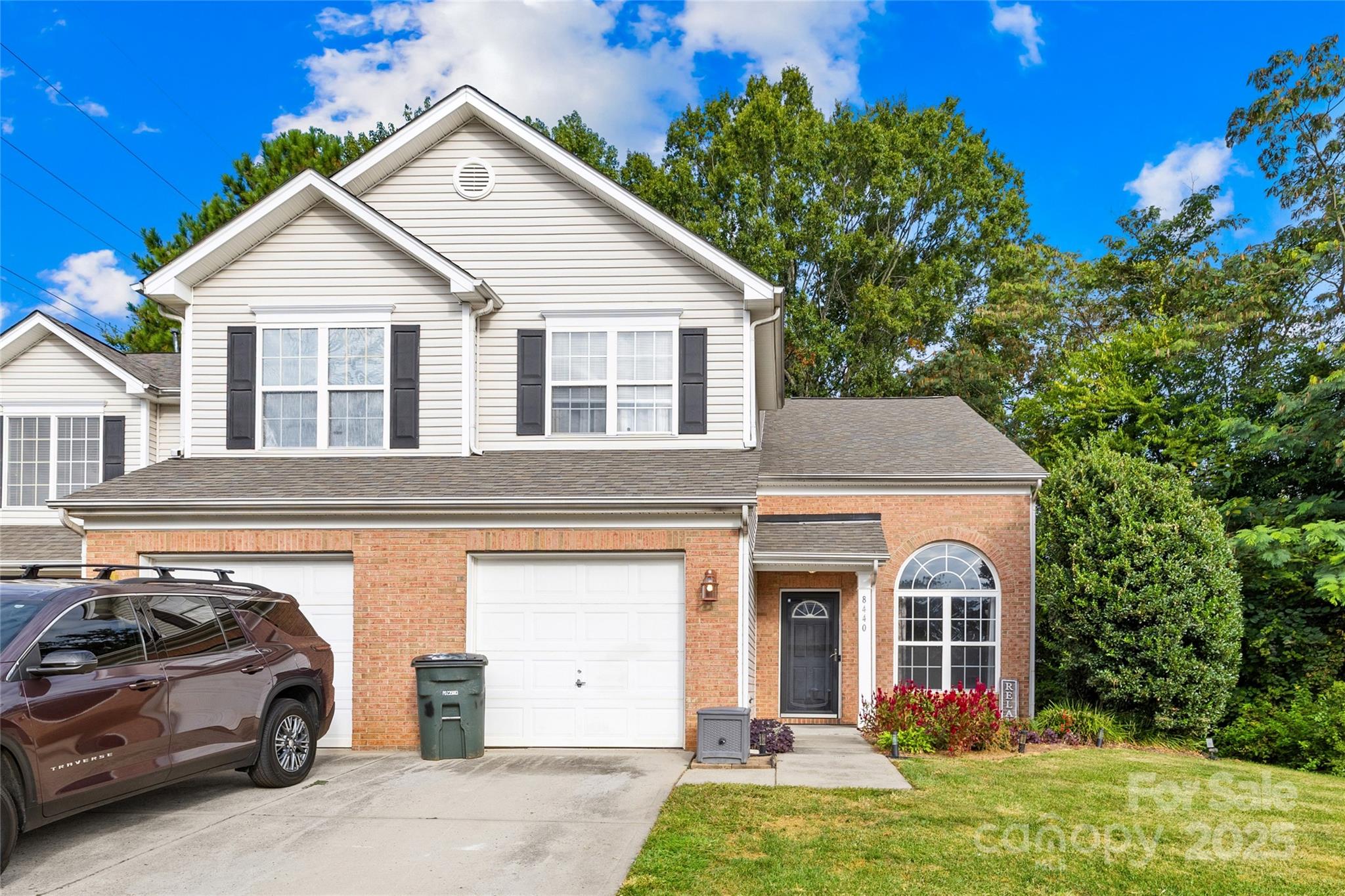 8440 Carolina Lily Lane