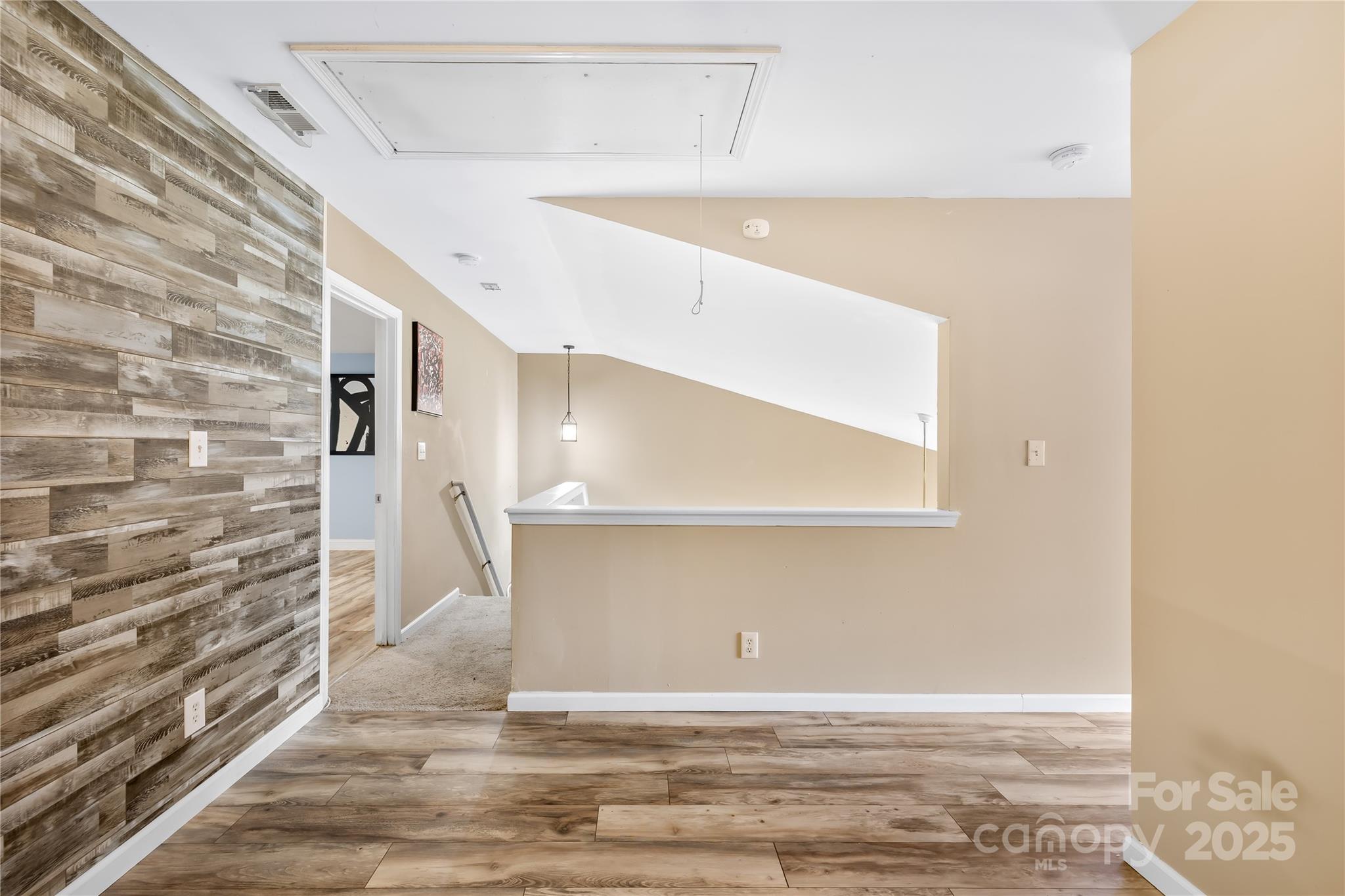 8440 Carolina Lily Lane
