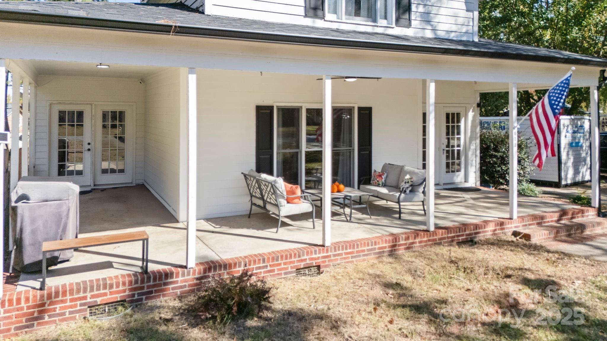 611 Mallory Drive