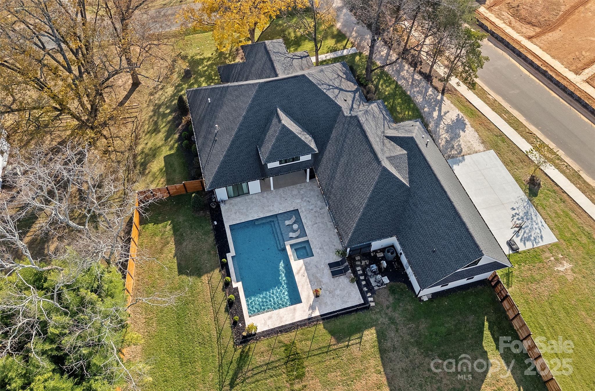 12833 Mayes Road