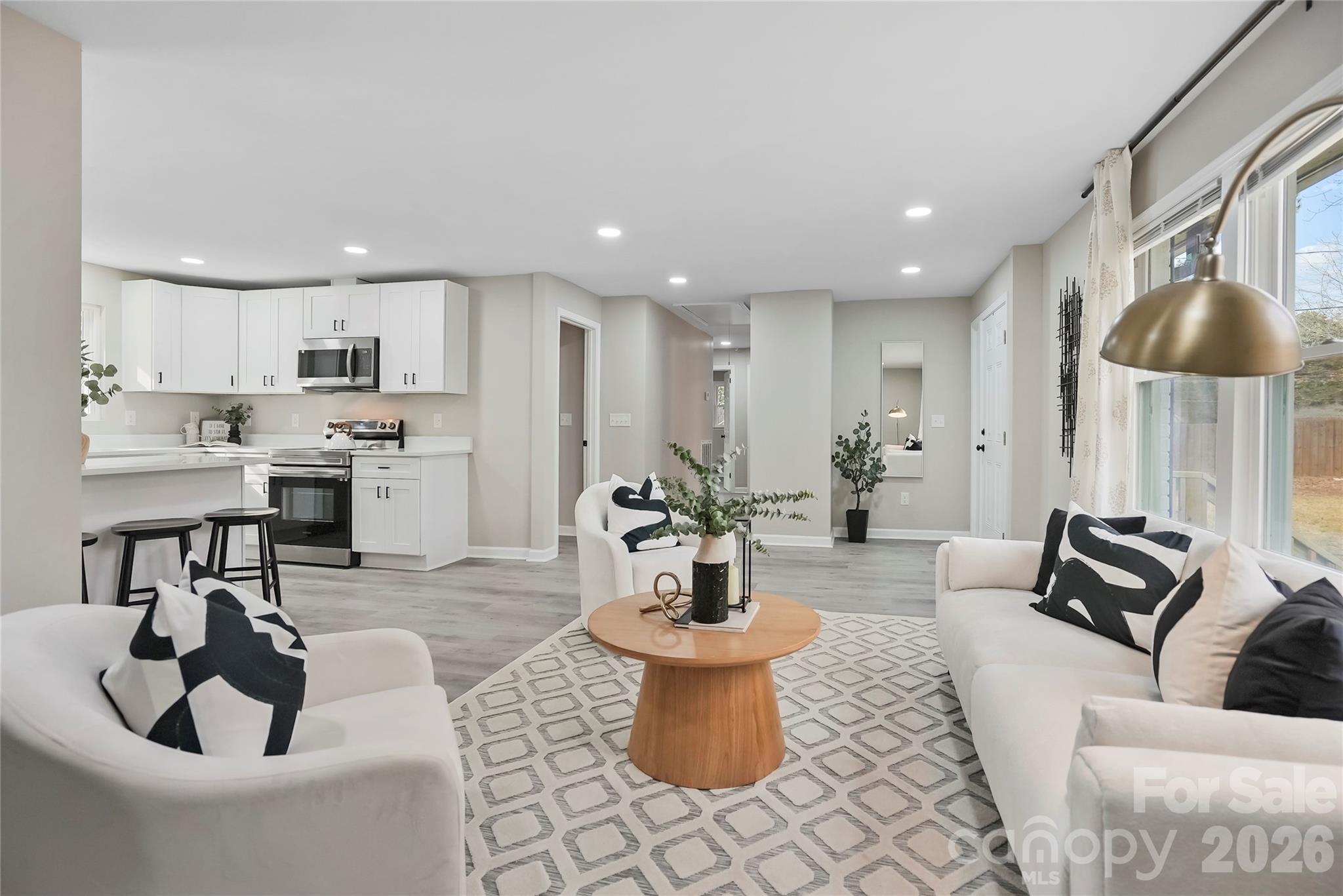 824 Kentberry Drive