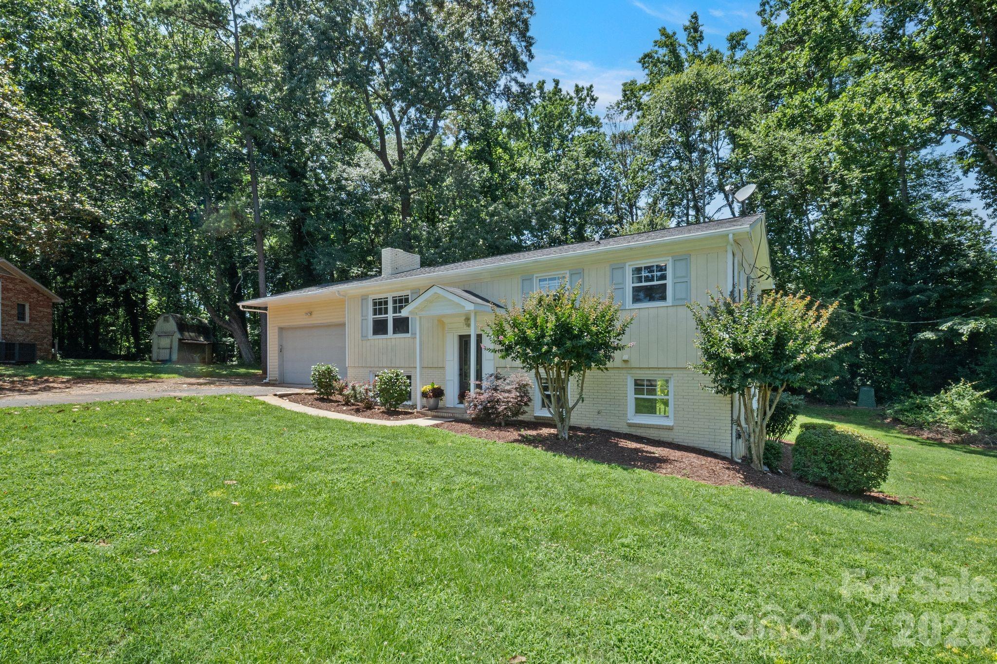 137 Hiram Road