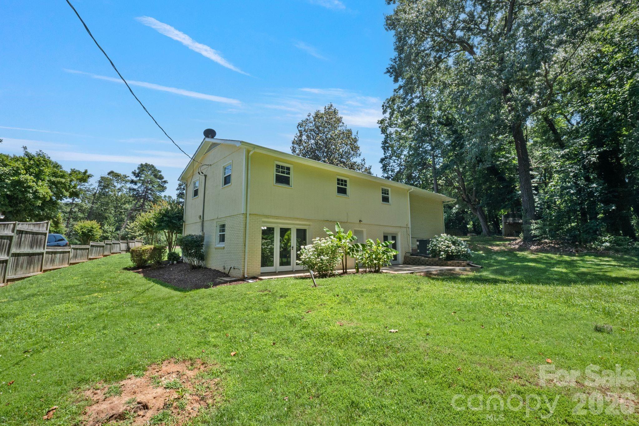 137 Hiram Road