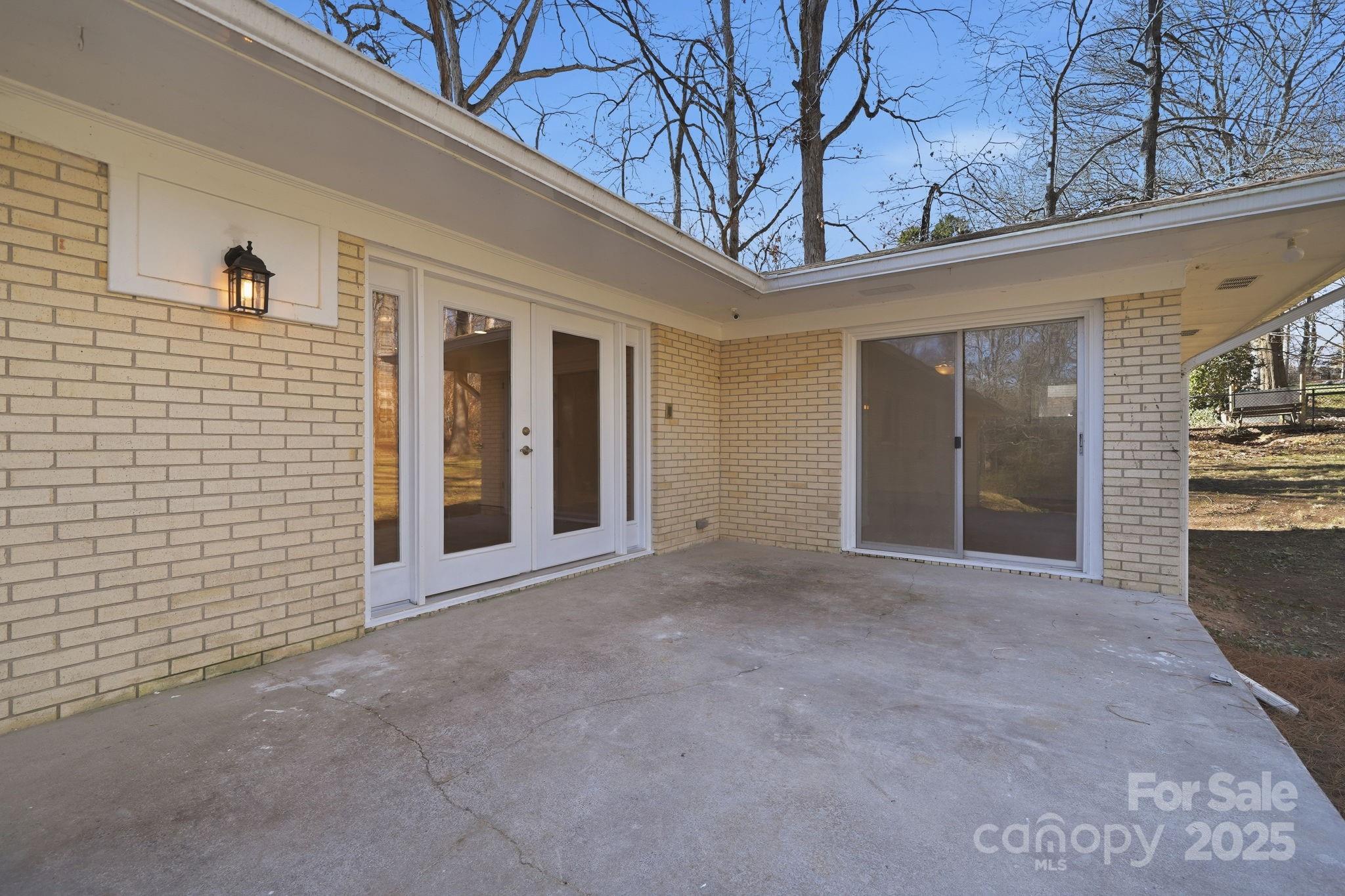 138 Kingsway Circle