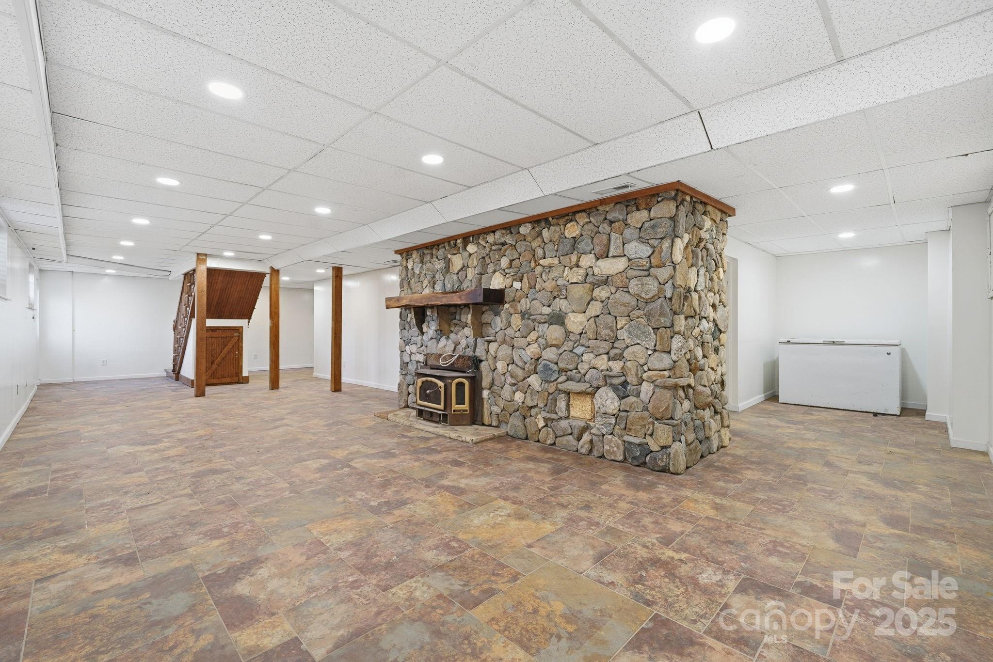 138 Kingsway Circle