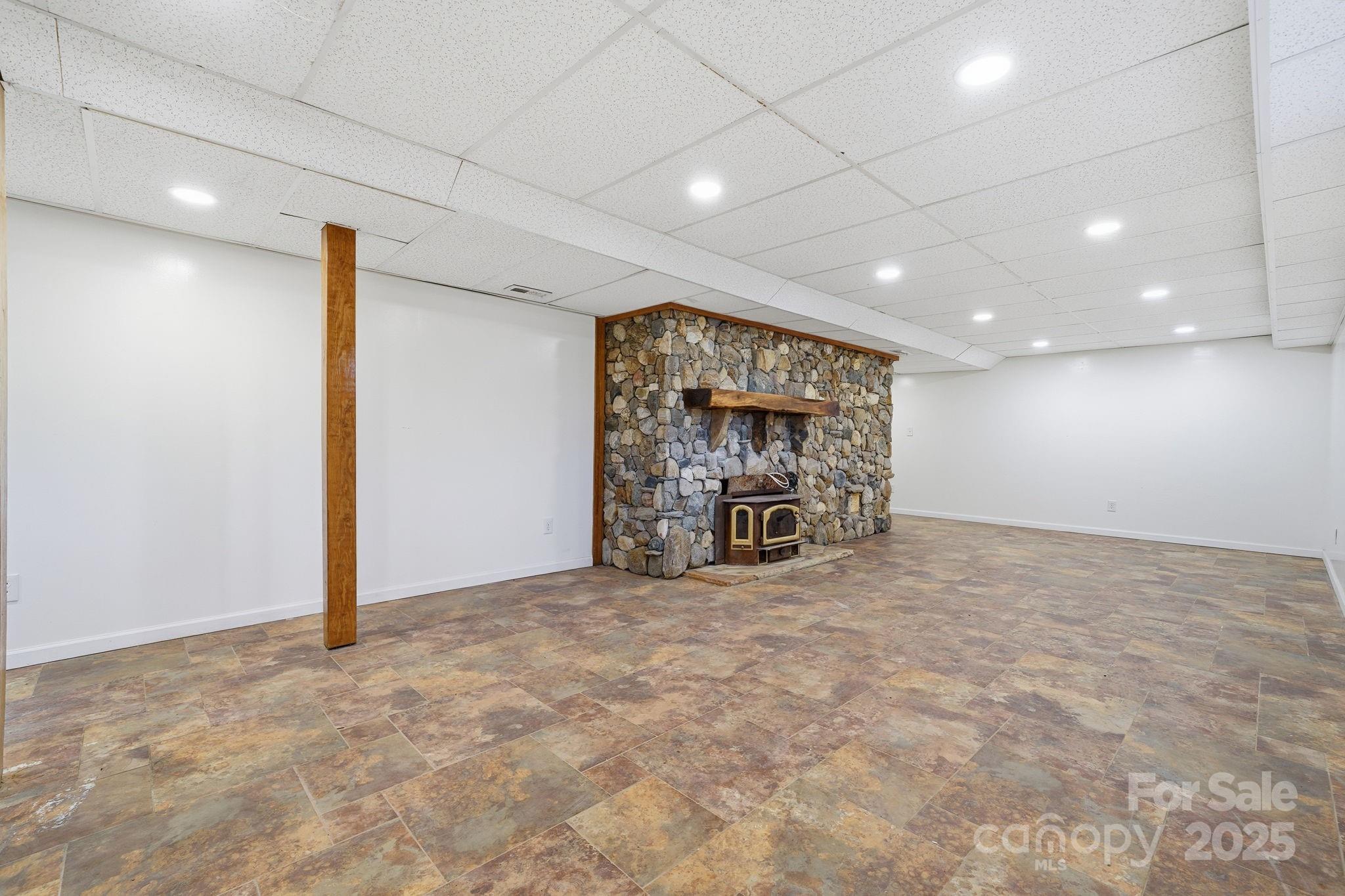 138 Kingsway Circle
