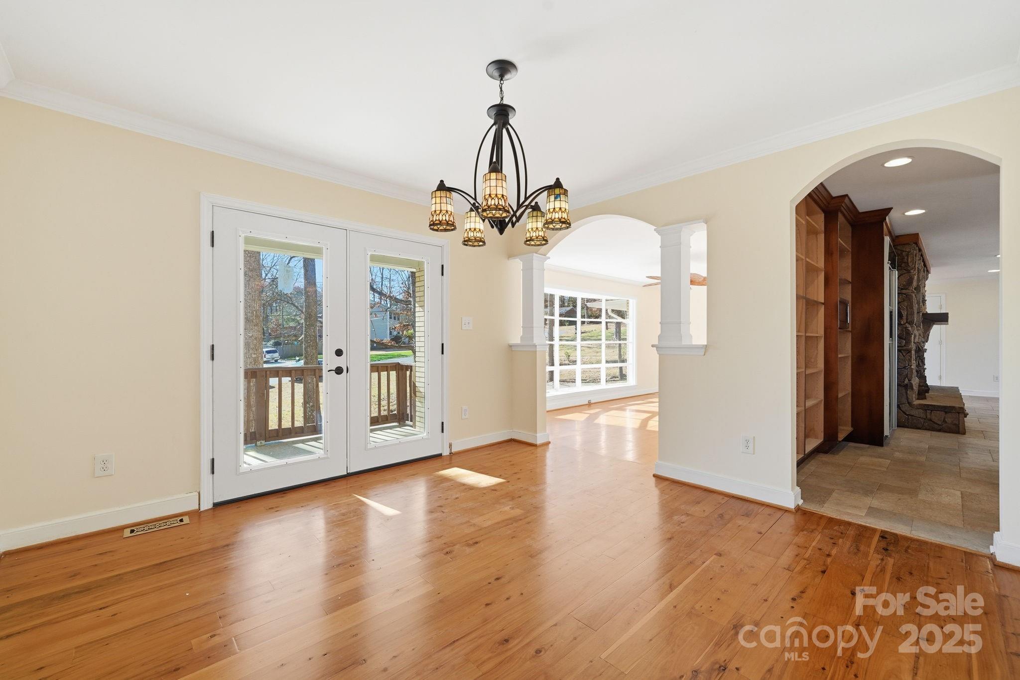 138 Kingsway Circle