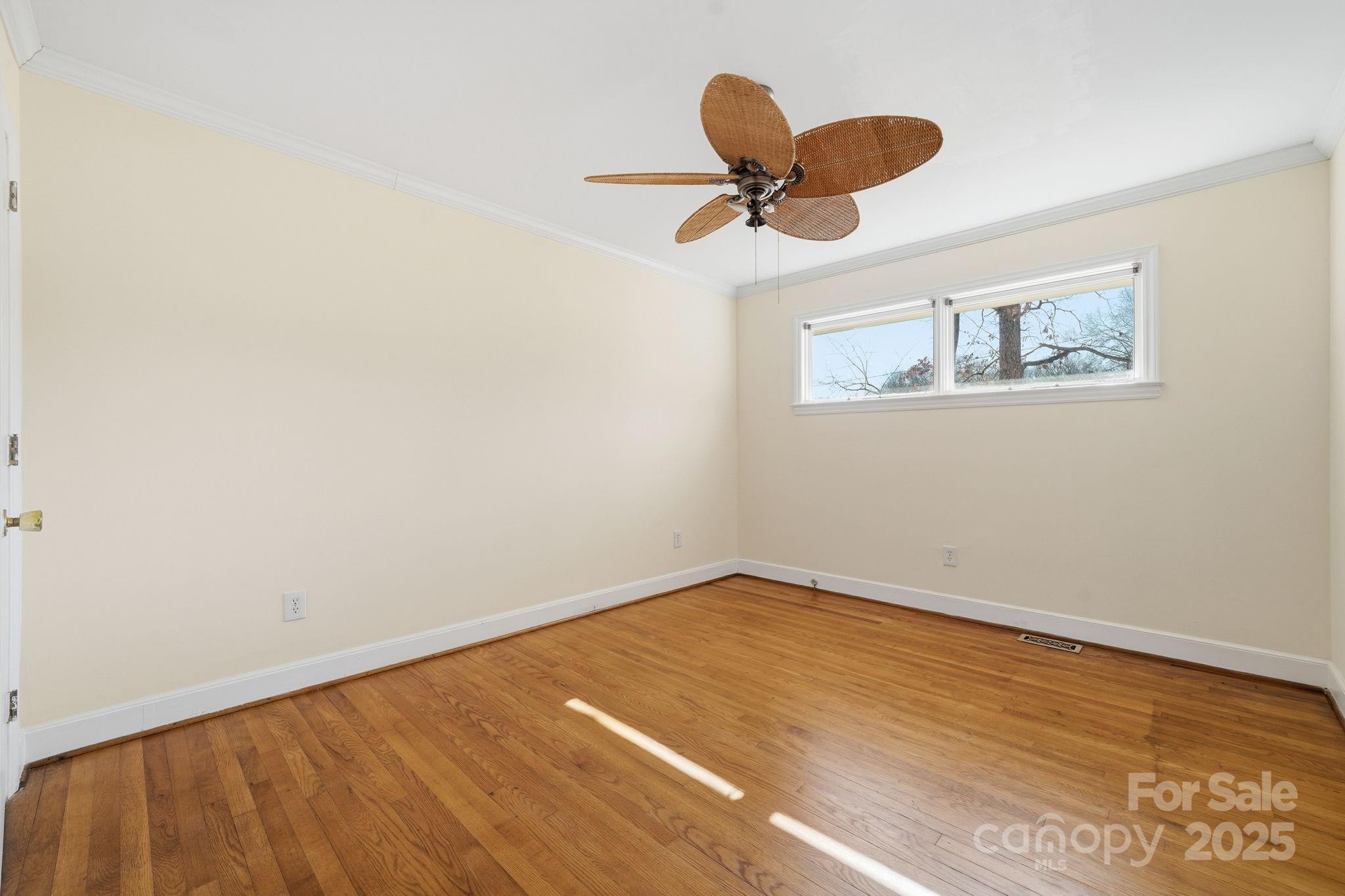138 Kingsway Circle