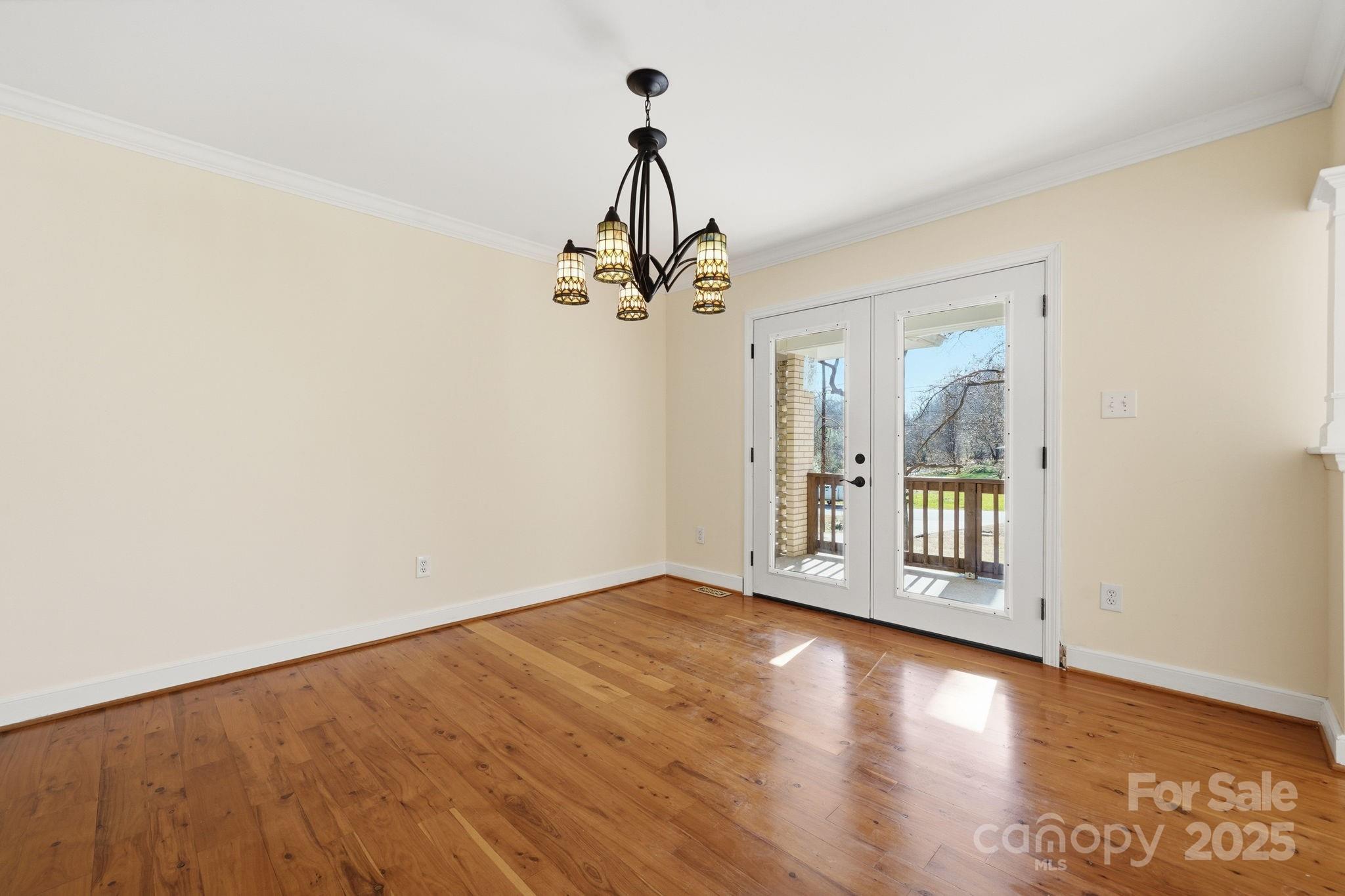 138 Kingsway Circle