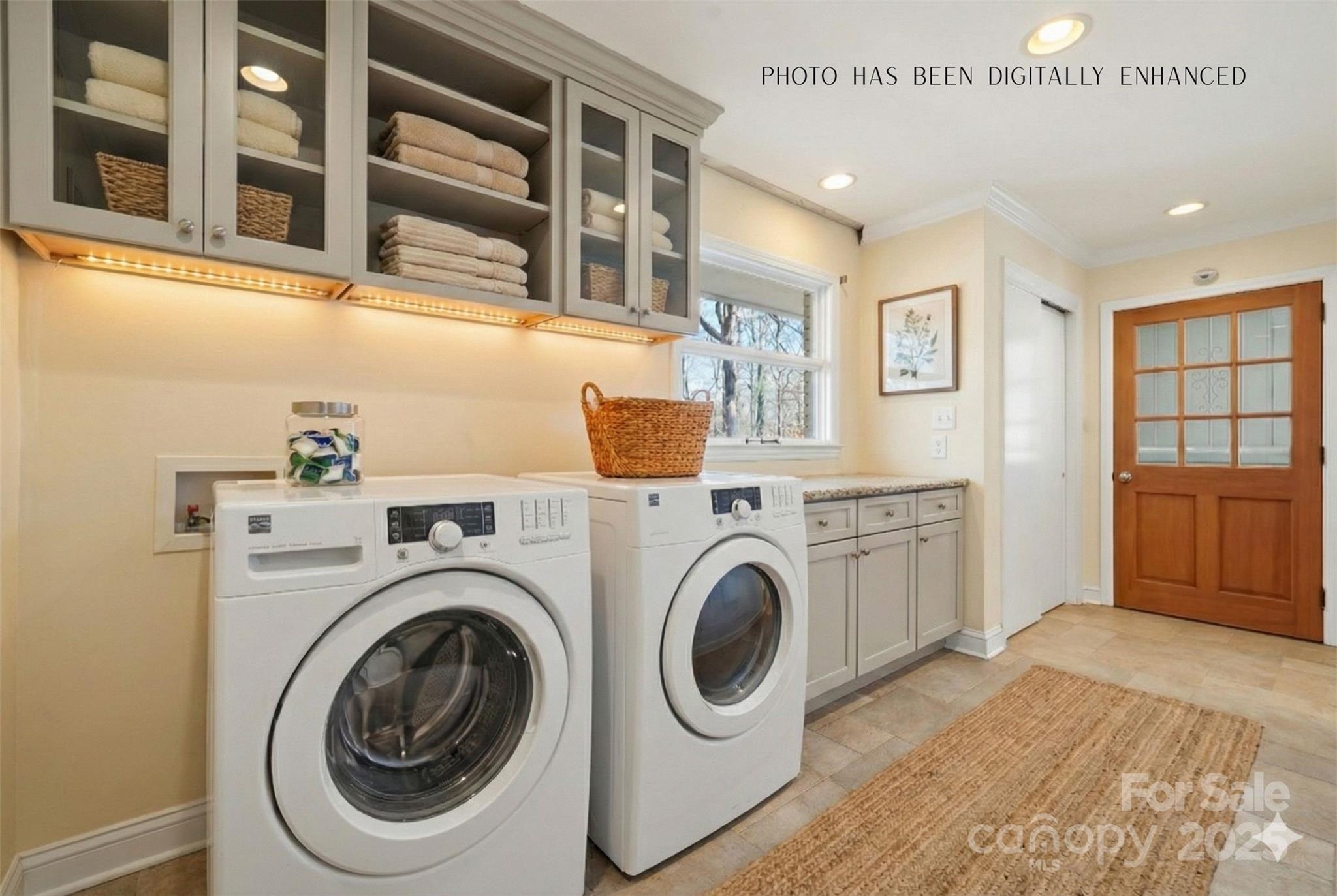 138 Kingsway Circle