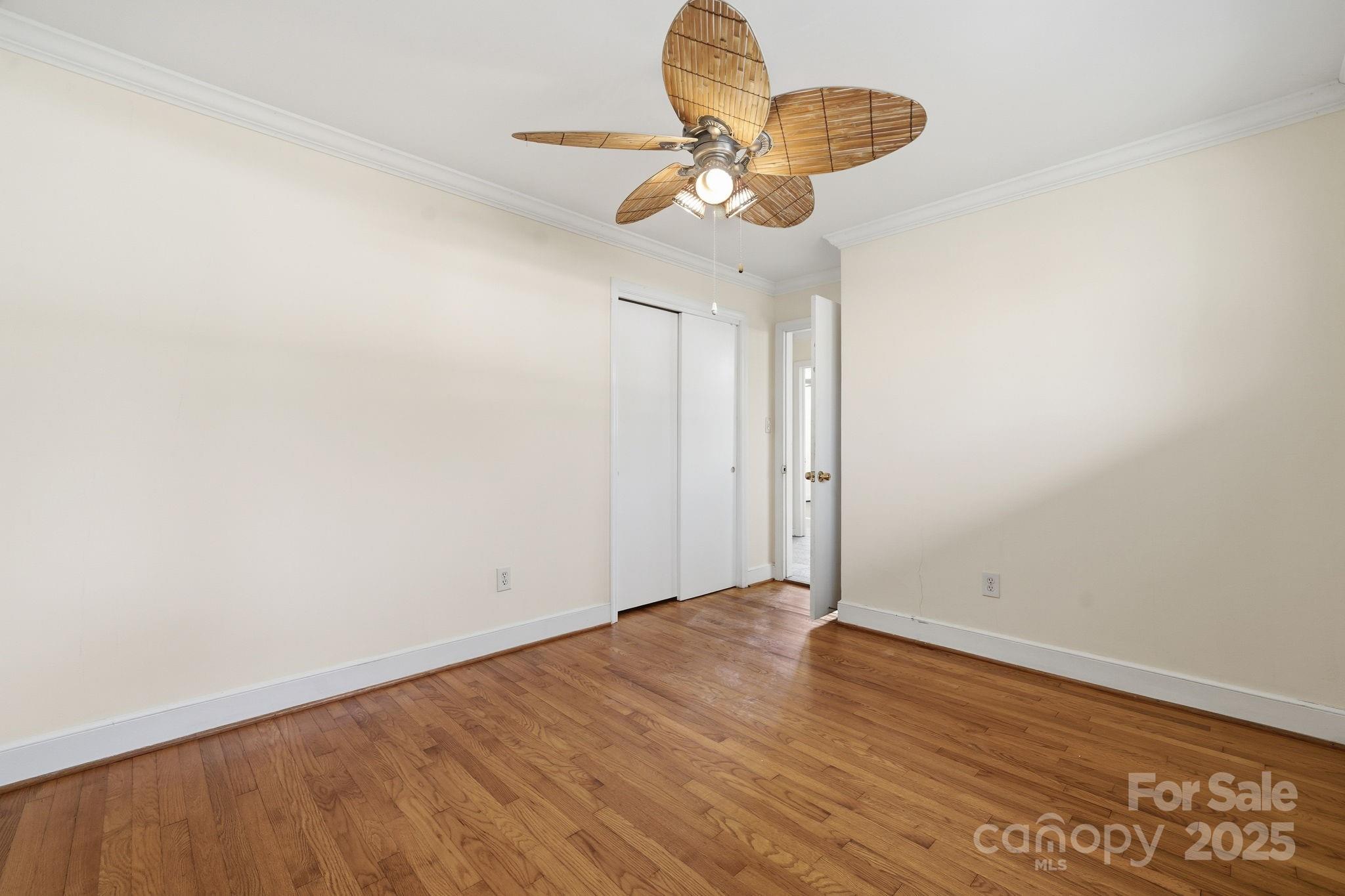 138 Kingsway Circle