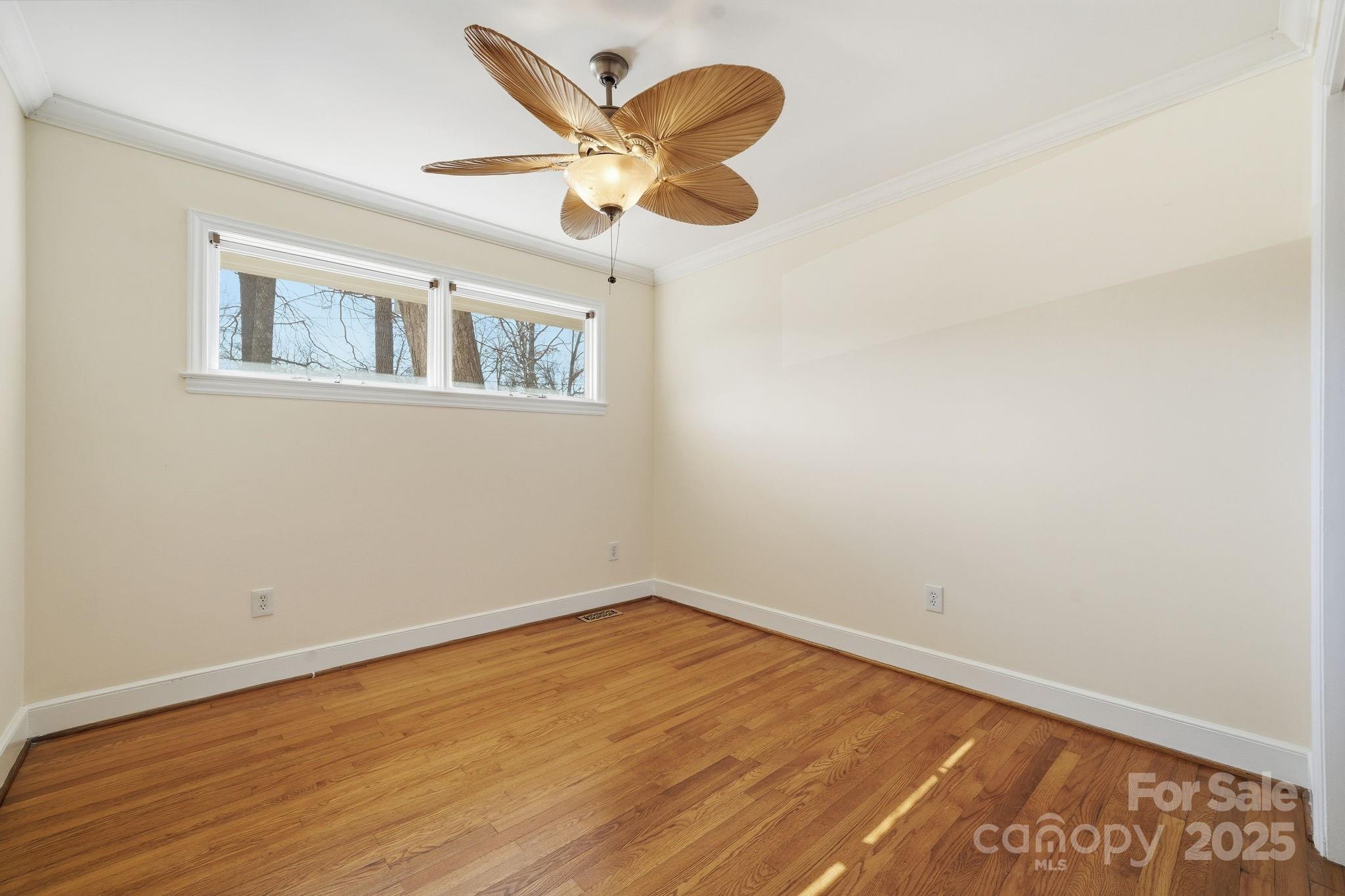 138 Kingsway Circle