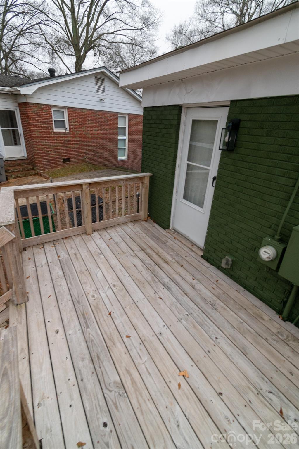 621 Reeves Court