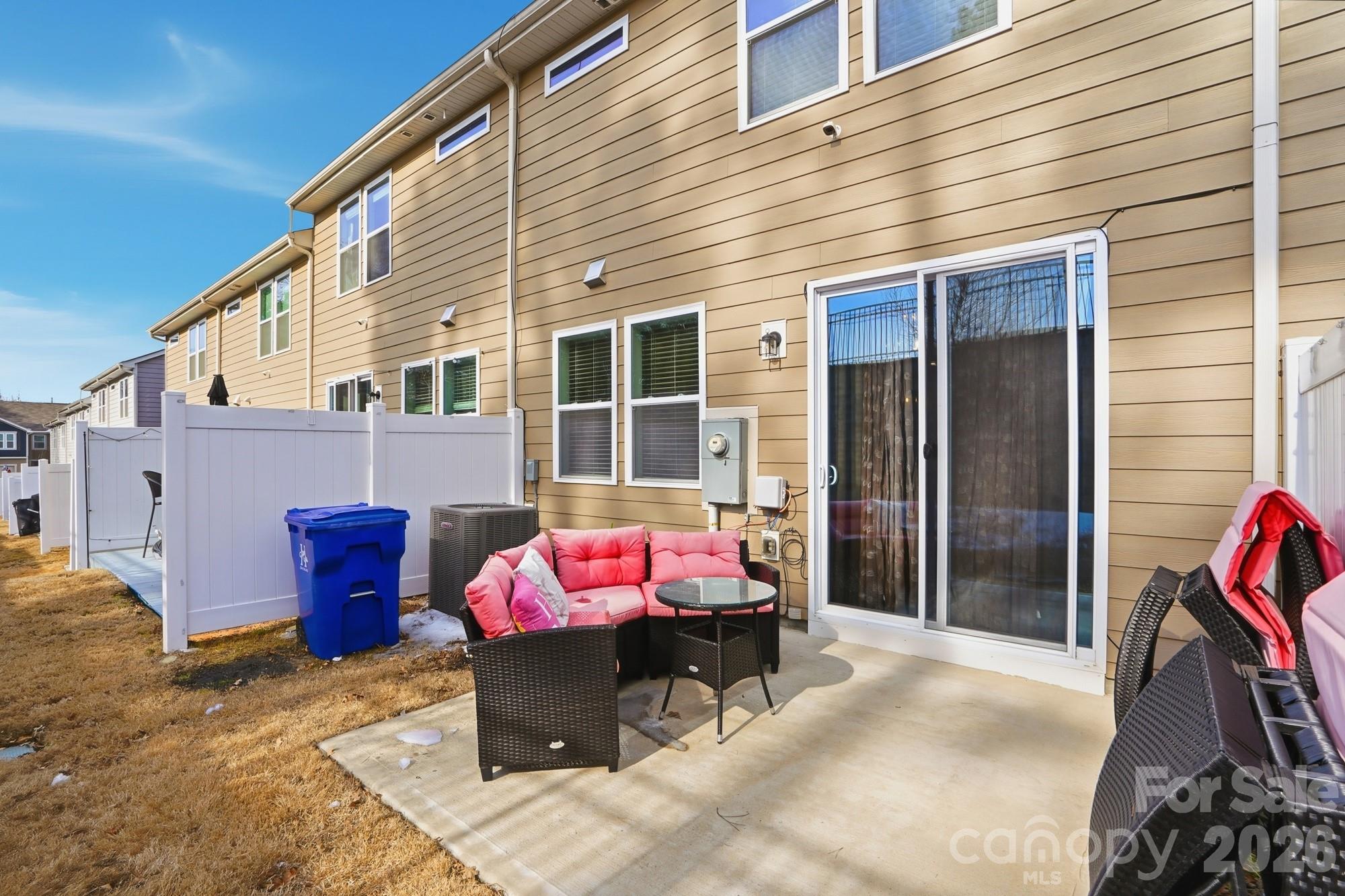 16038 Red Buckeye Lane
