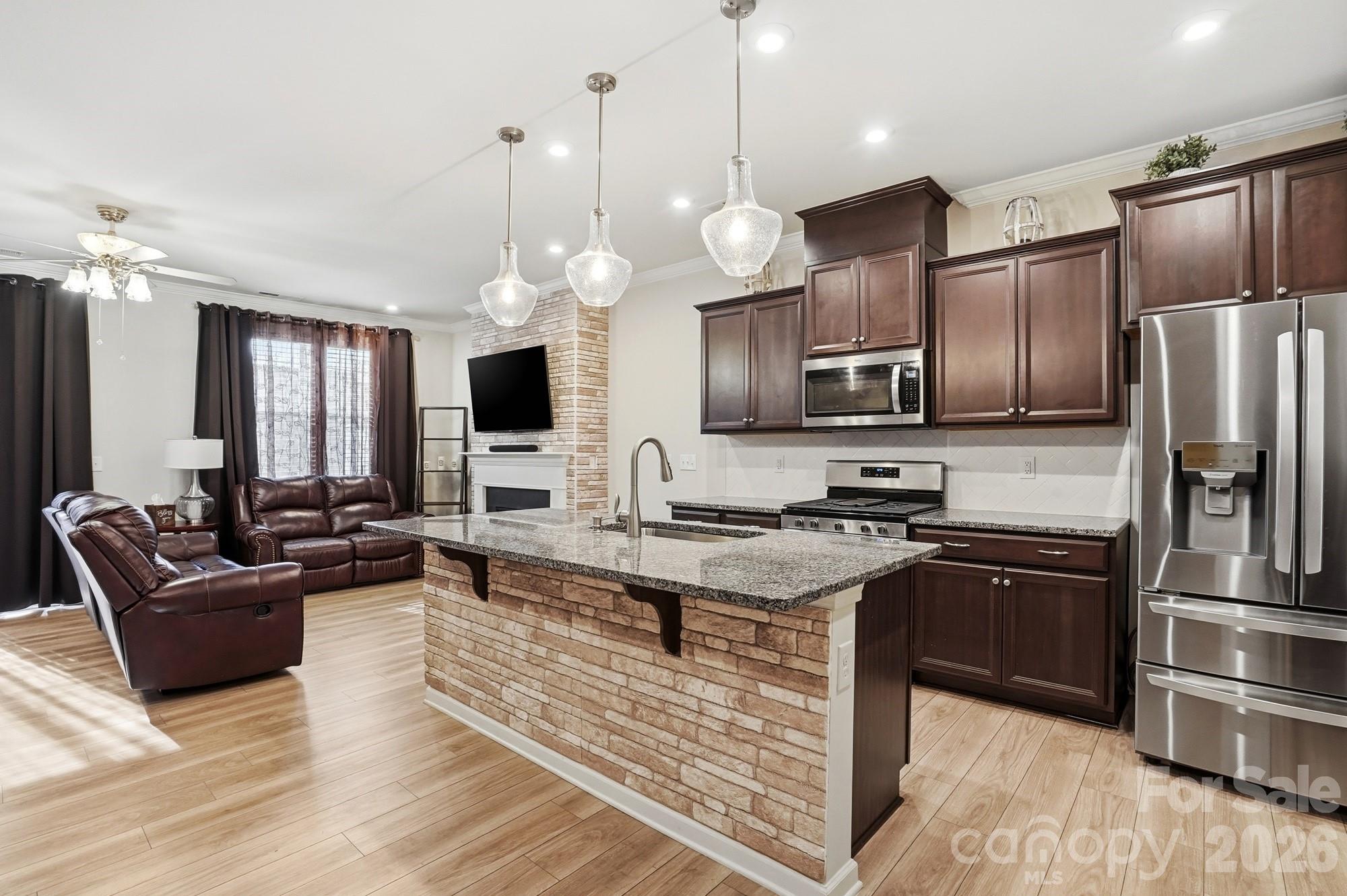 16038 Red Buckeye Lane