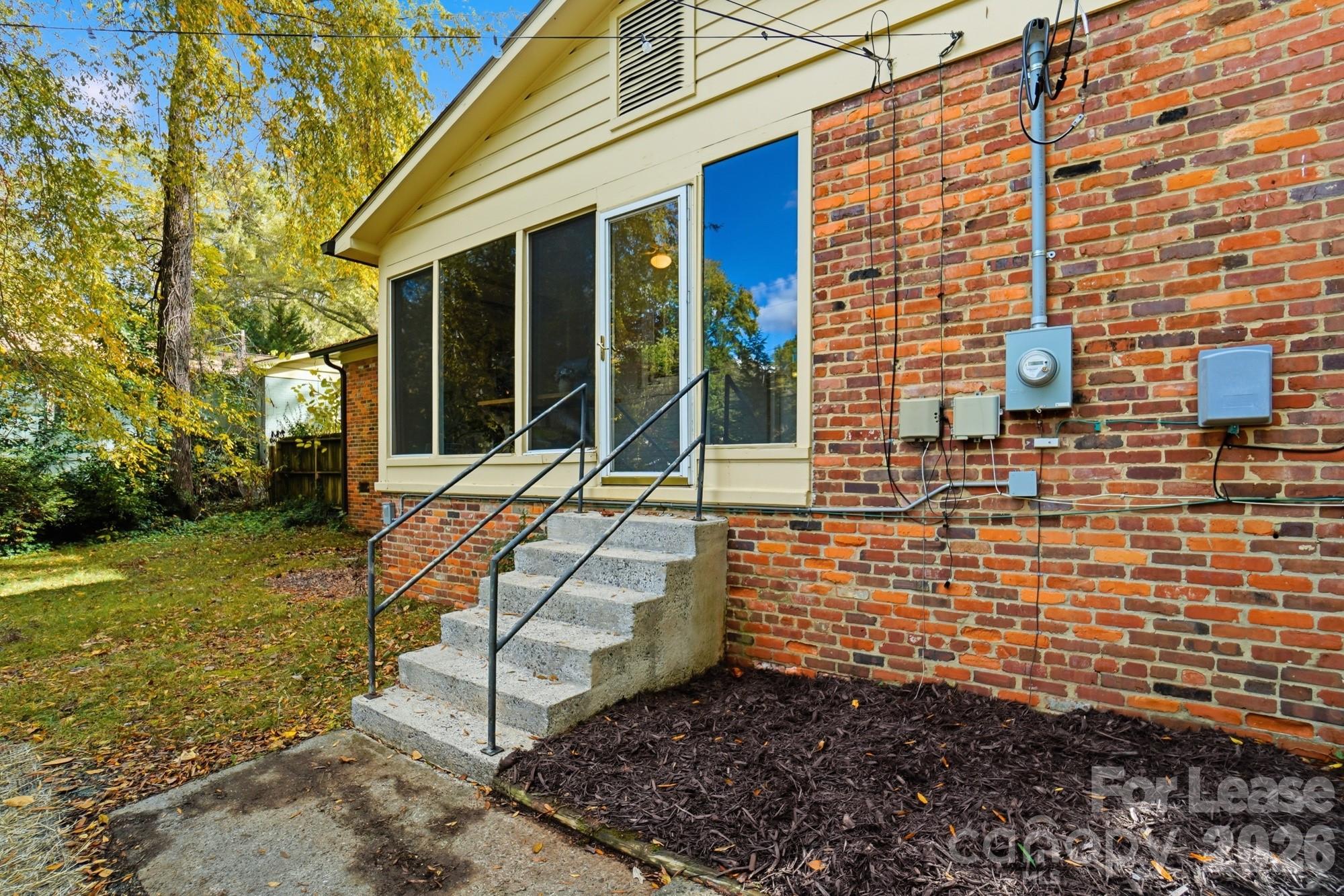 3027 Telford Place