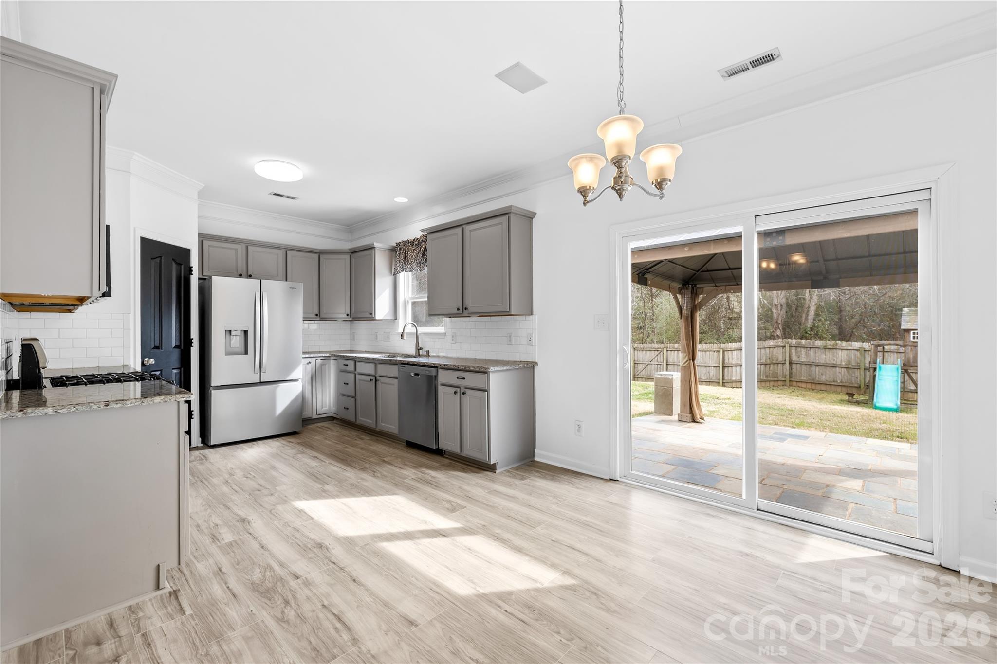 500 Lindsborg Trail