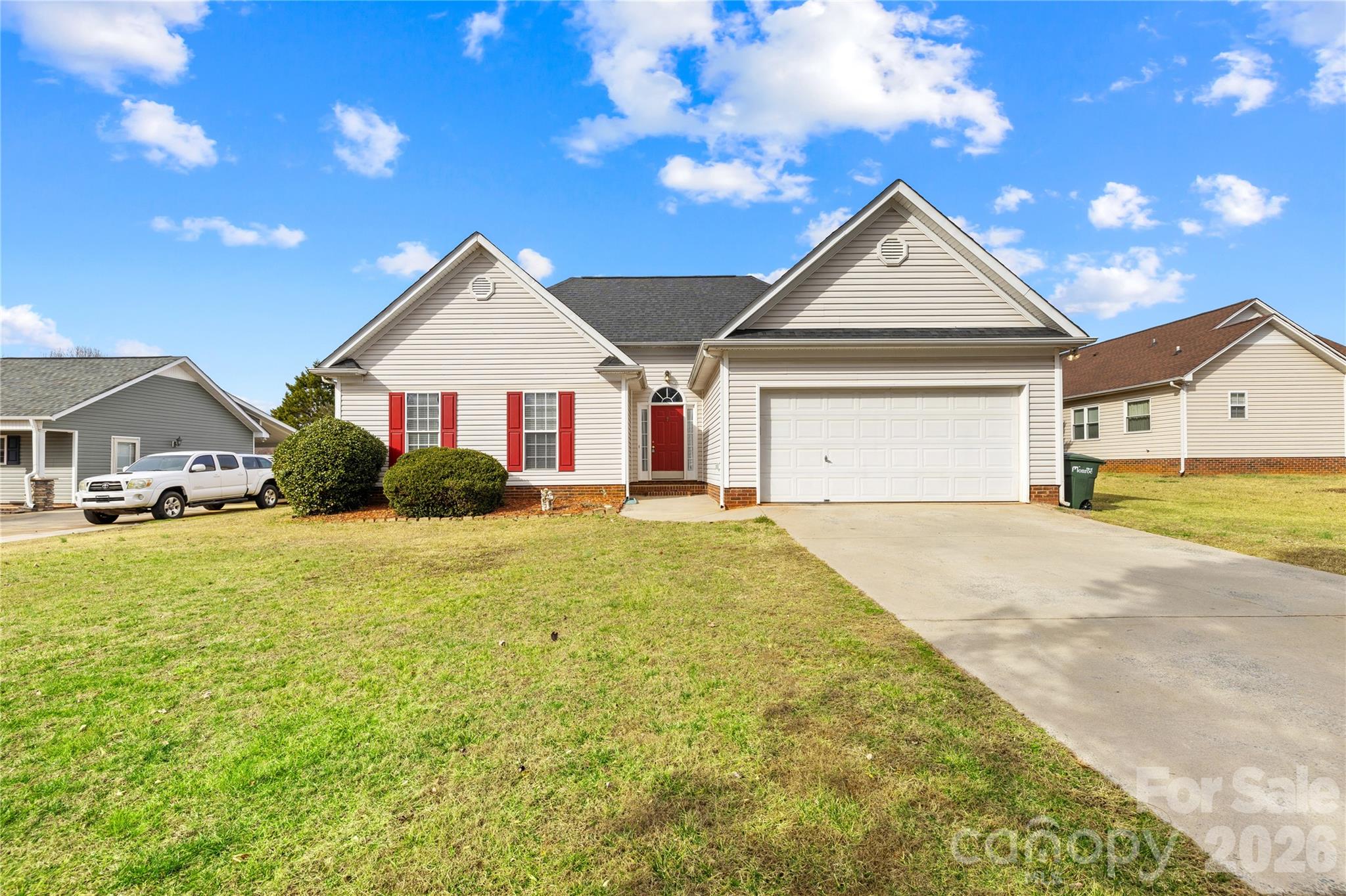 2204 River Chase Drive