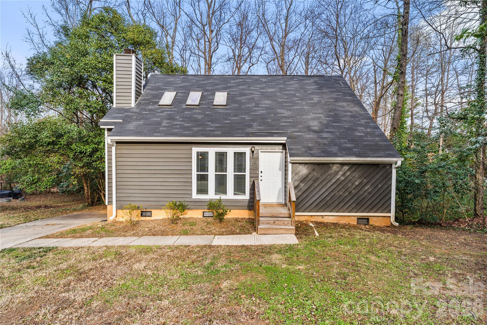 6405 Piney Path Road