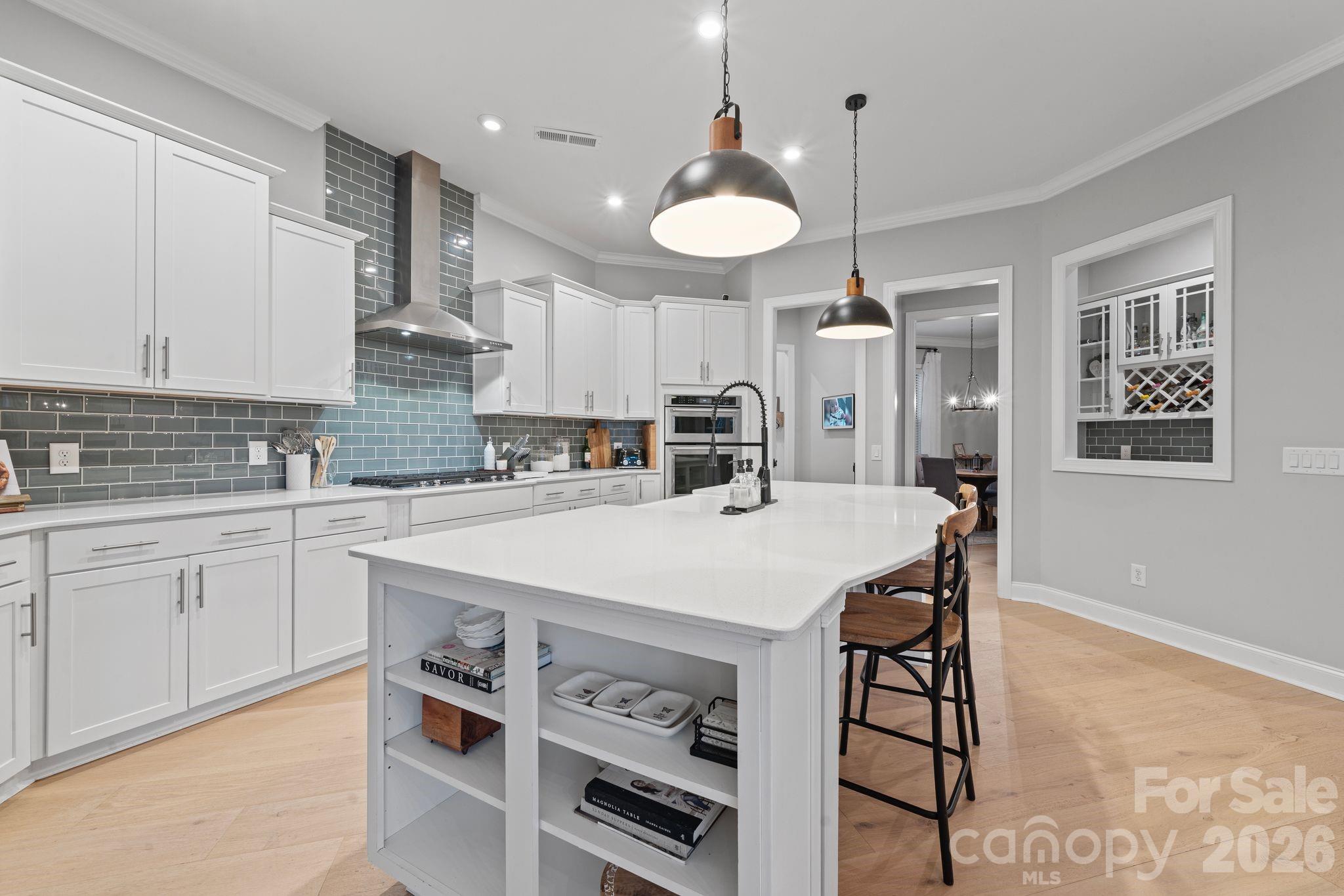 5691 Regal Way