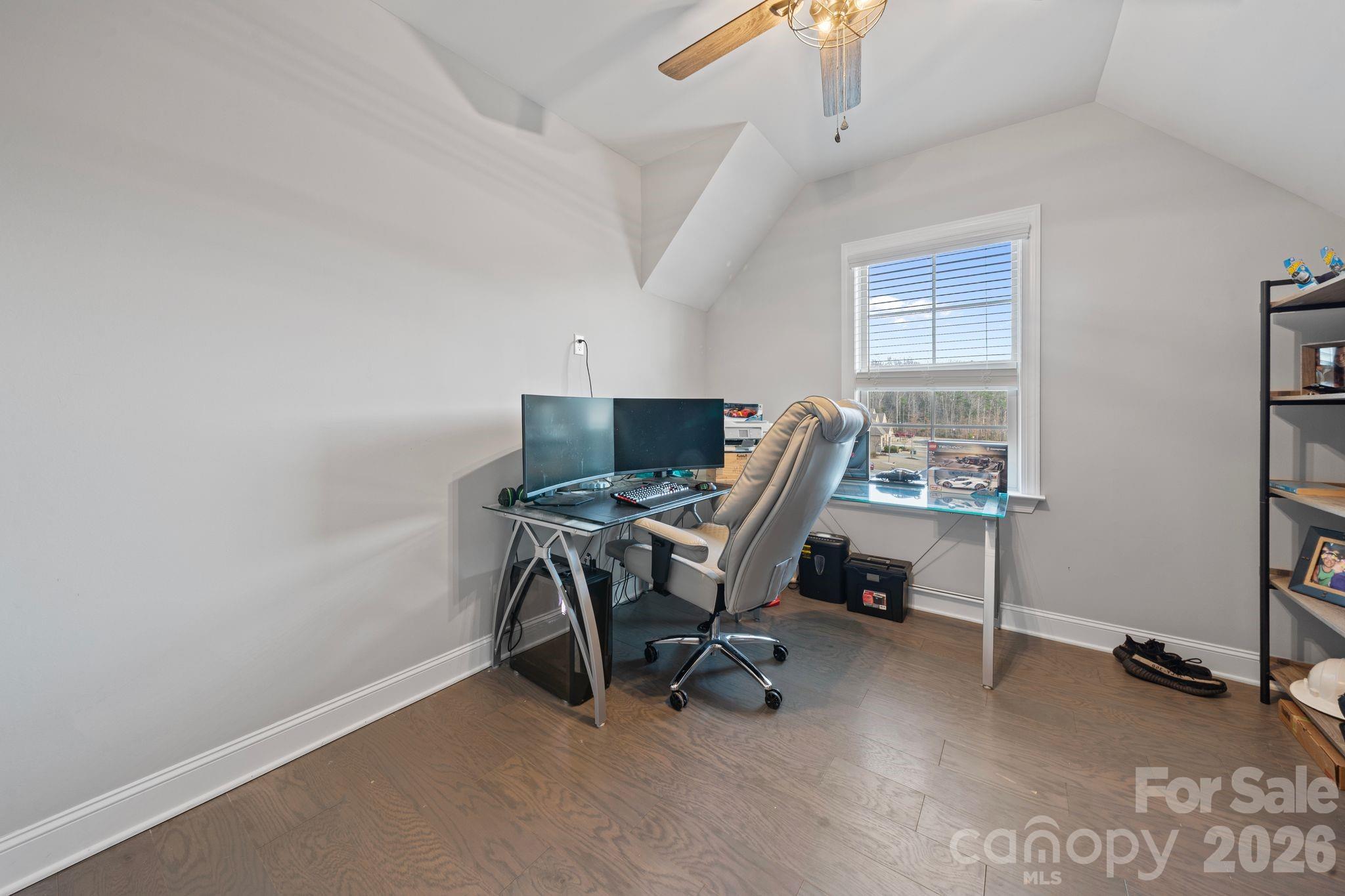 5691 Regal Way