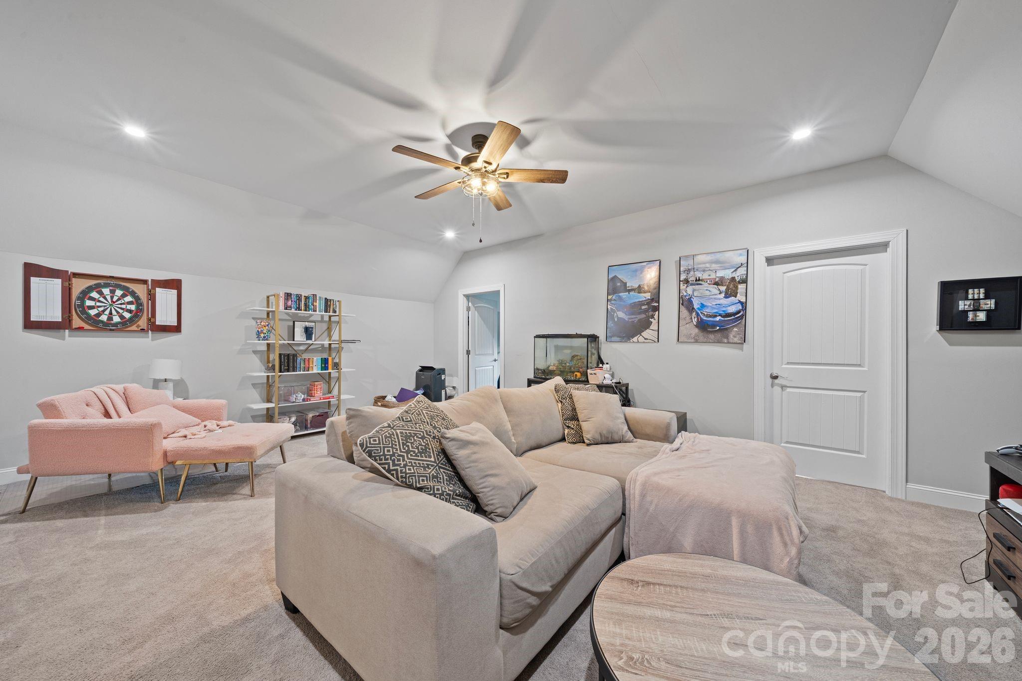 5691 Regal Way