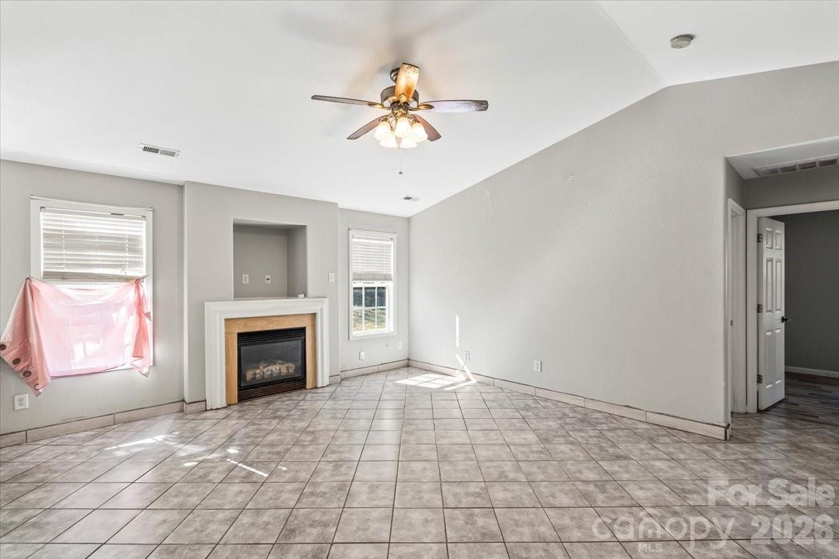 1528 Oakdale Green Drive