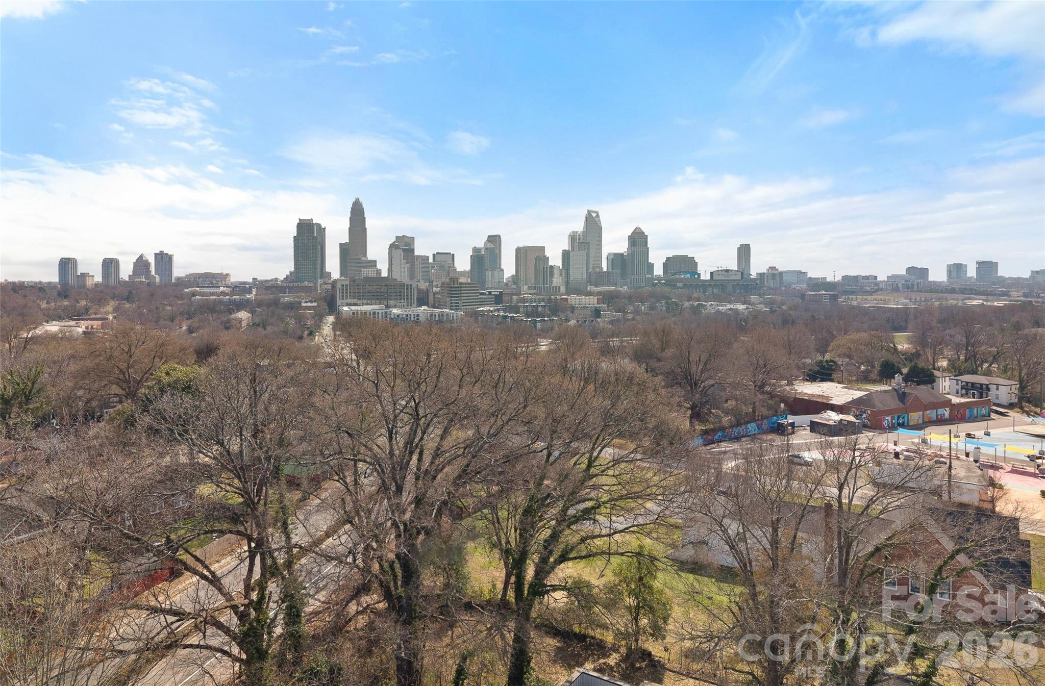 1515 W 5th Street
