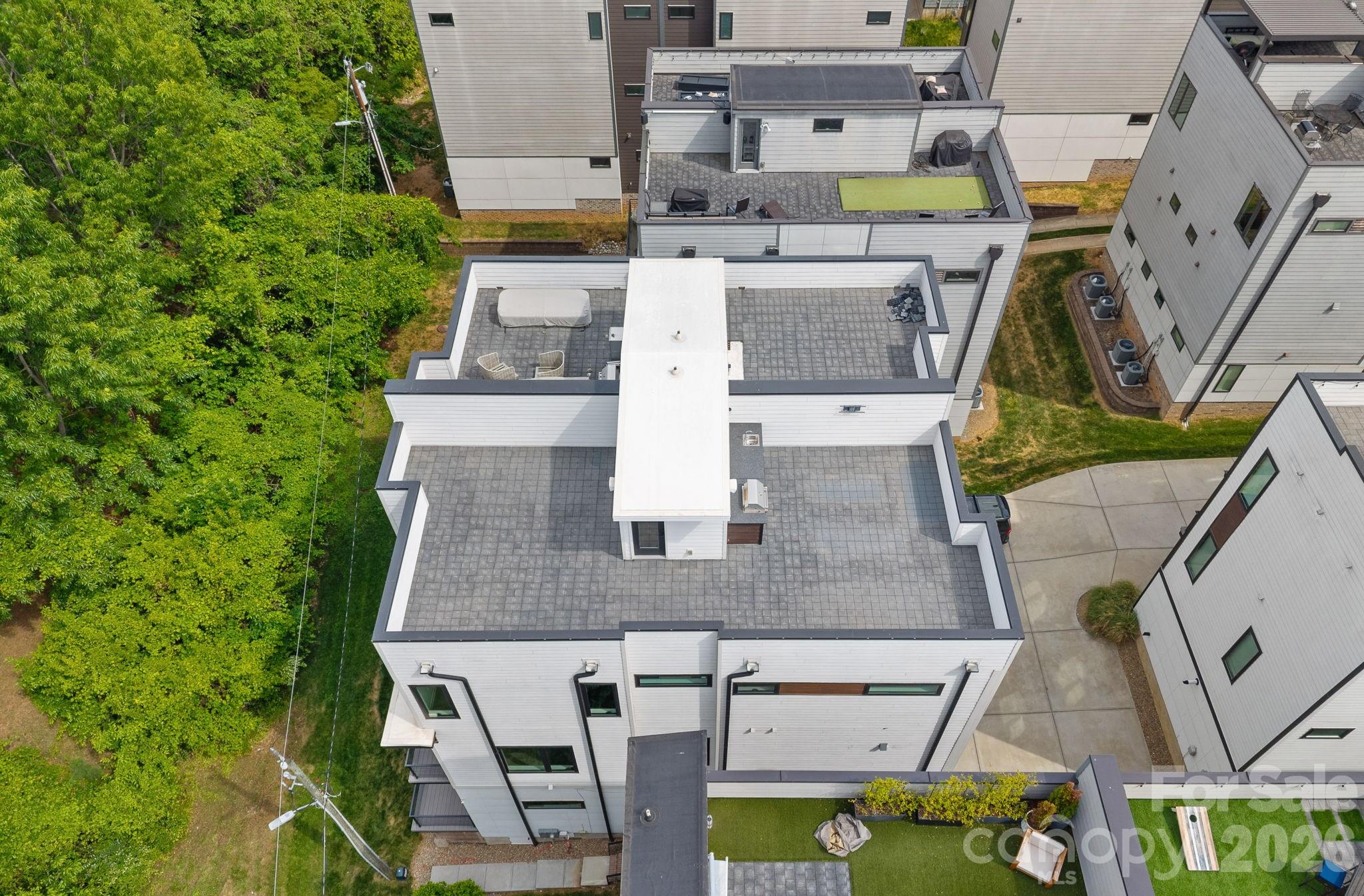 1006 Westbrook Drive Unit: B