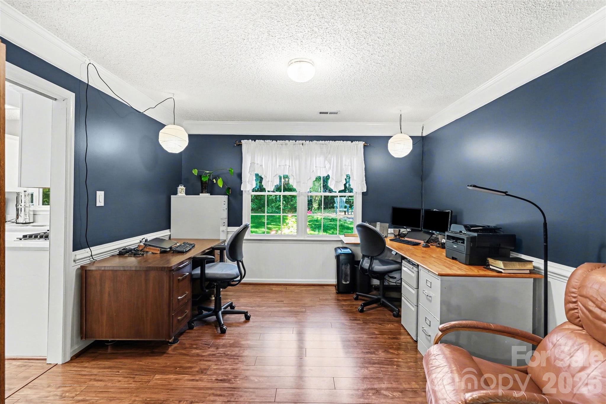 7218 Glen Brook Lane