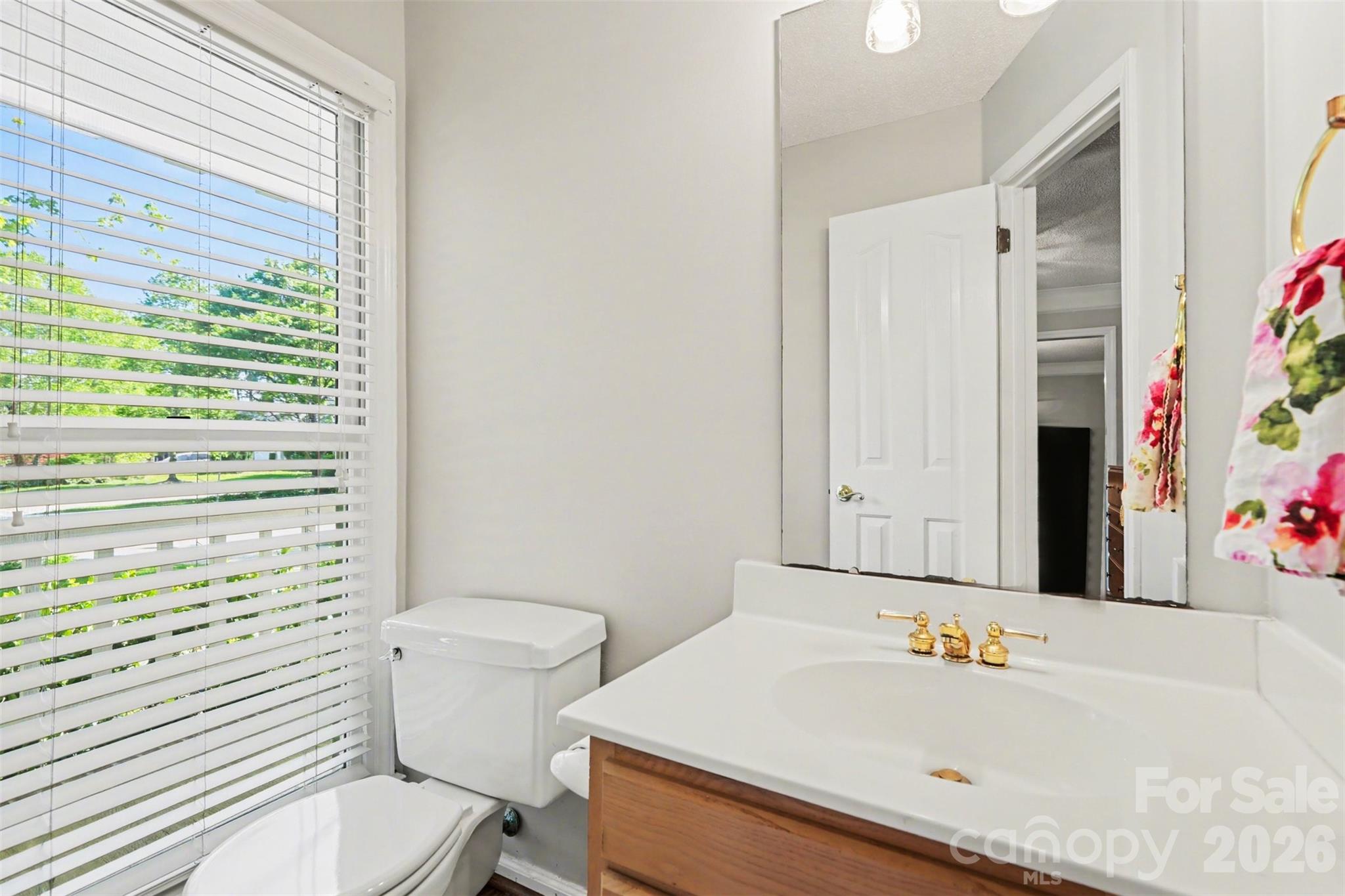 7218 Glen Brook Lane