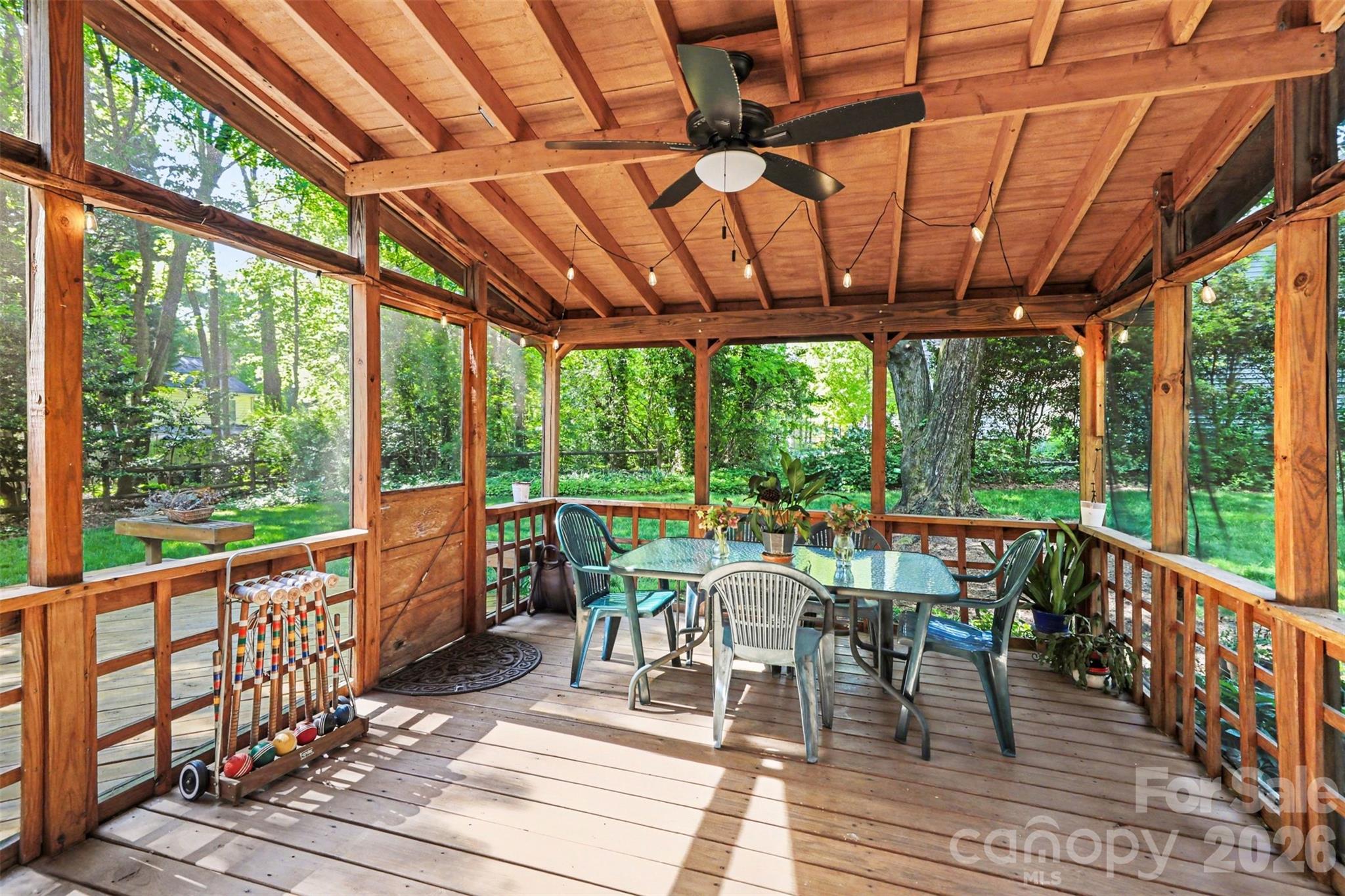 7218 Glen Brook Lane
