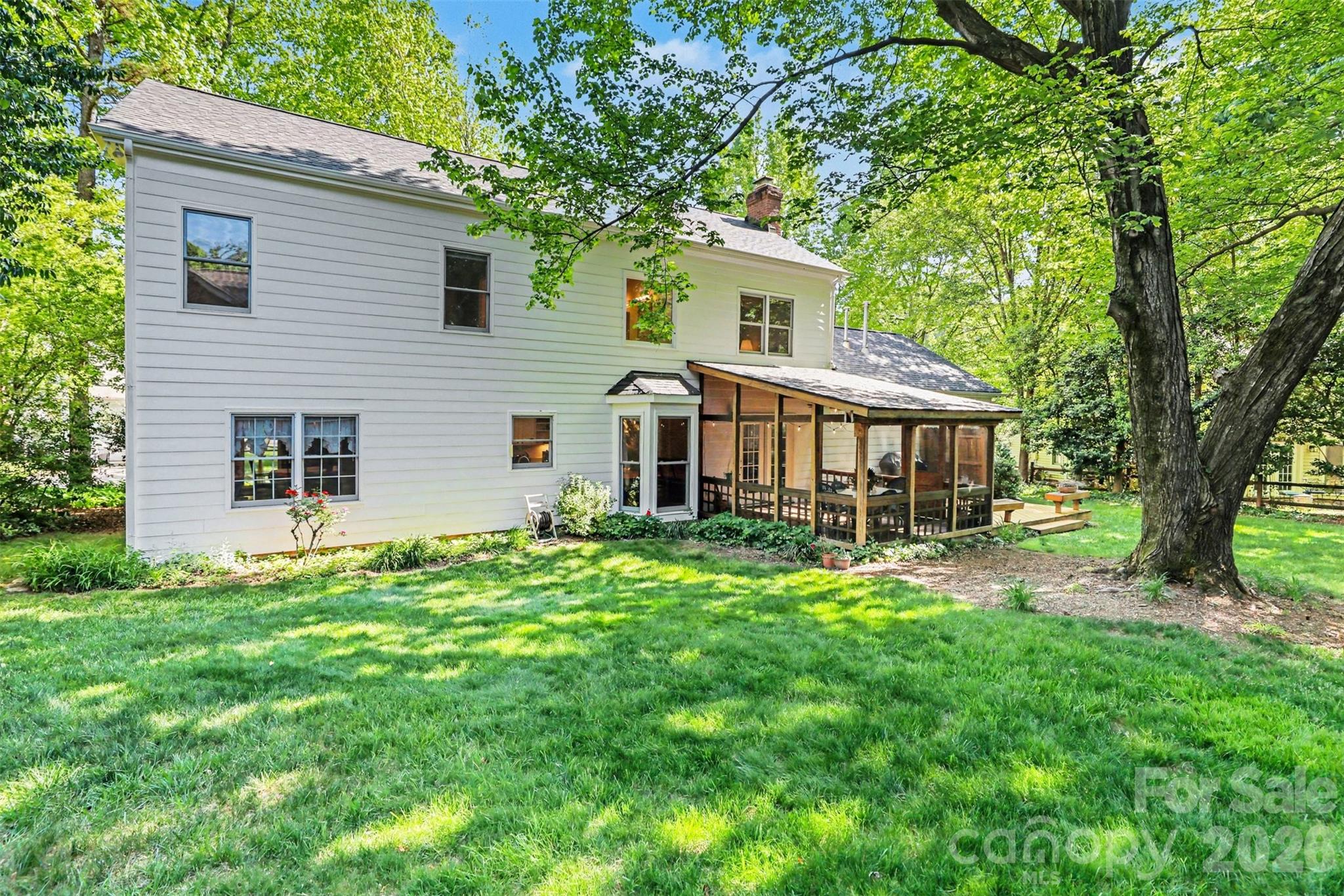 7218 Glen Brook Lane