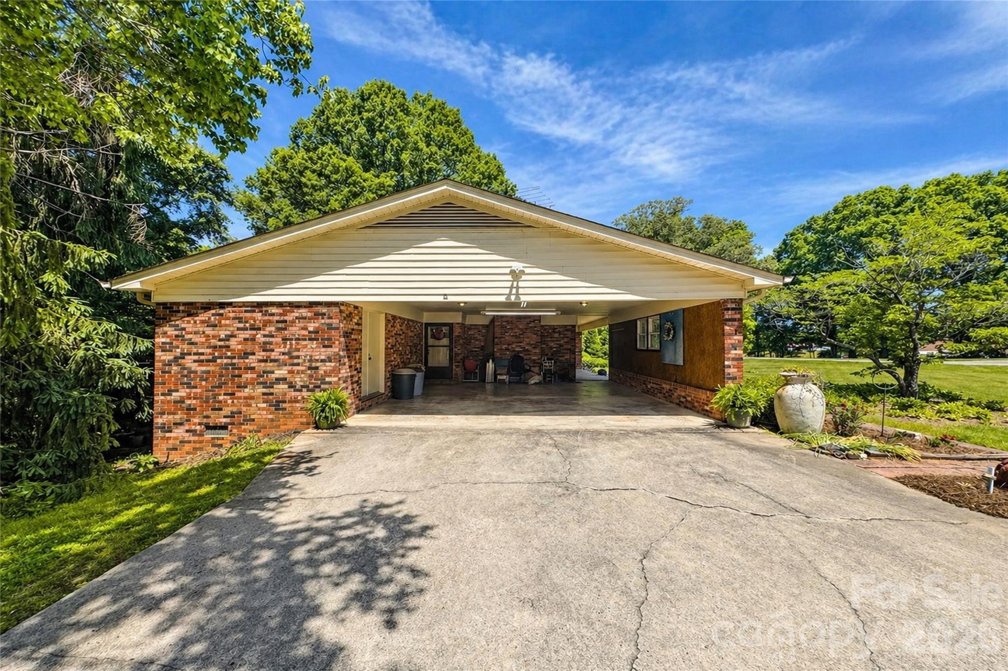 270 Lewis Ferry Road