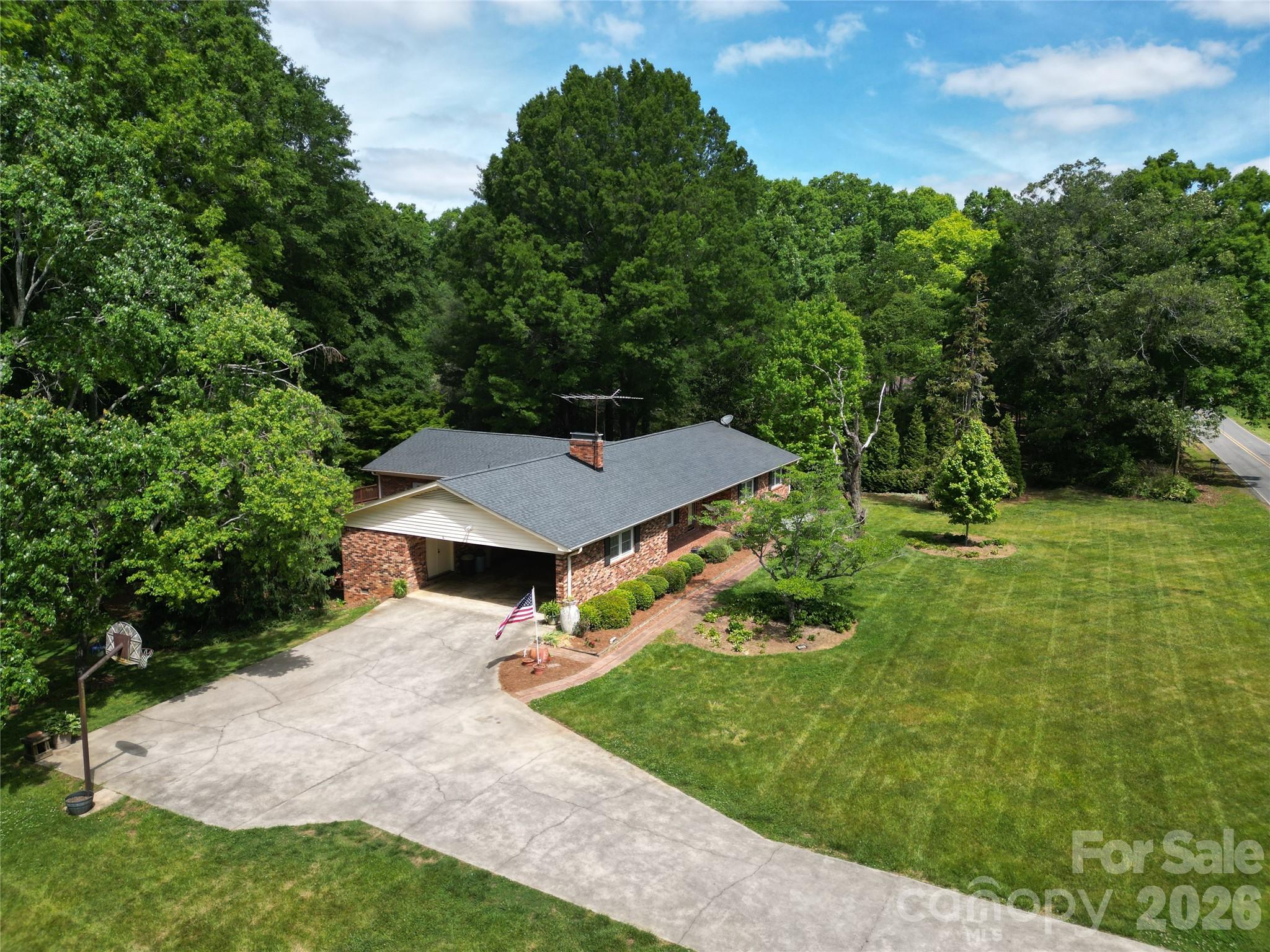270 Lewis Ferry Road