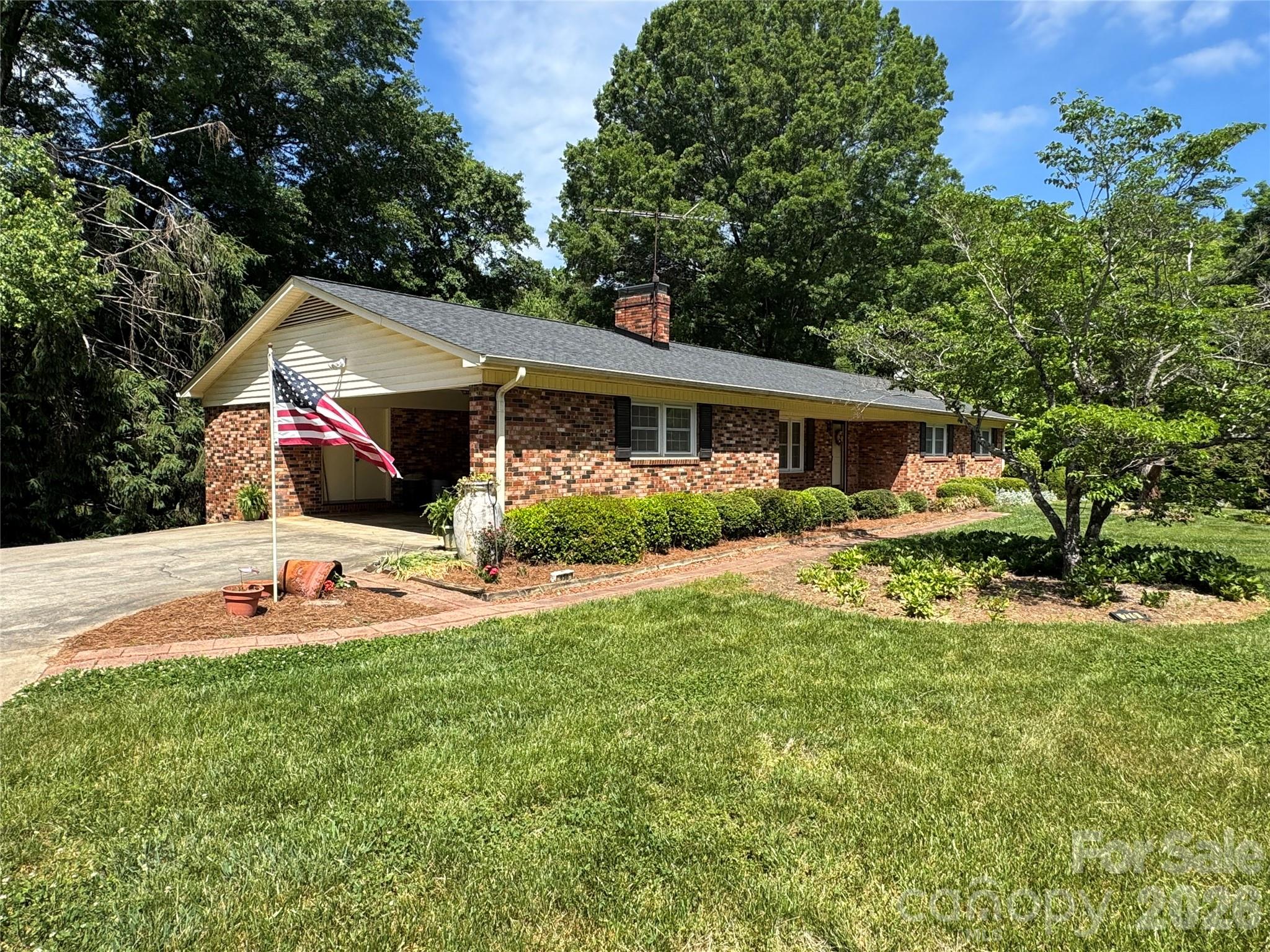 270 Lewis Ferry Road