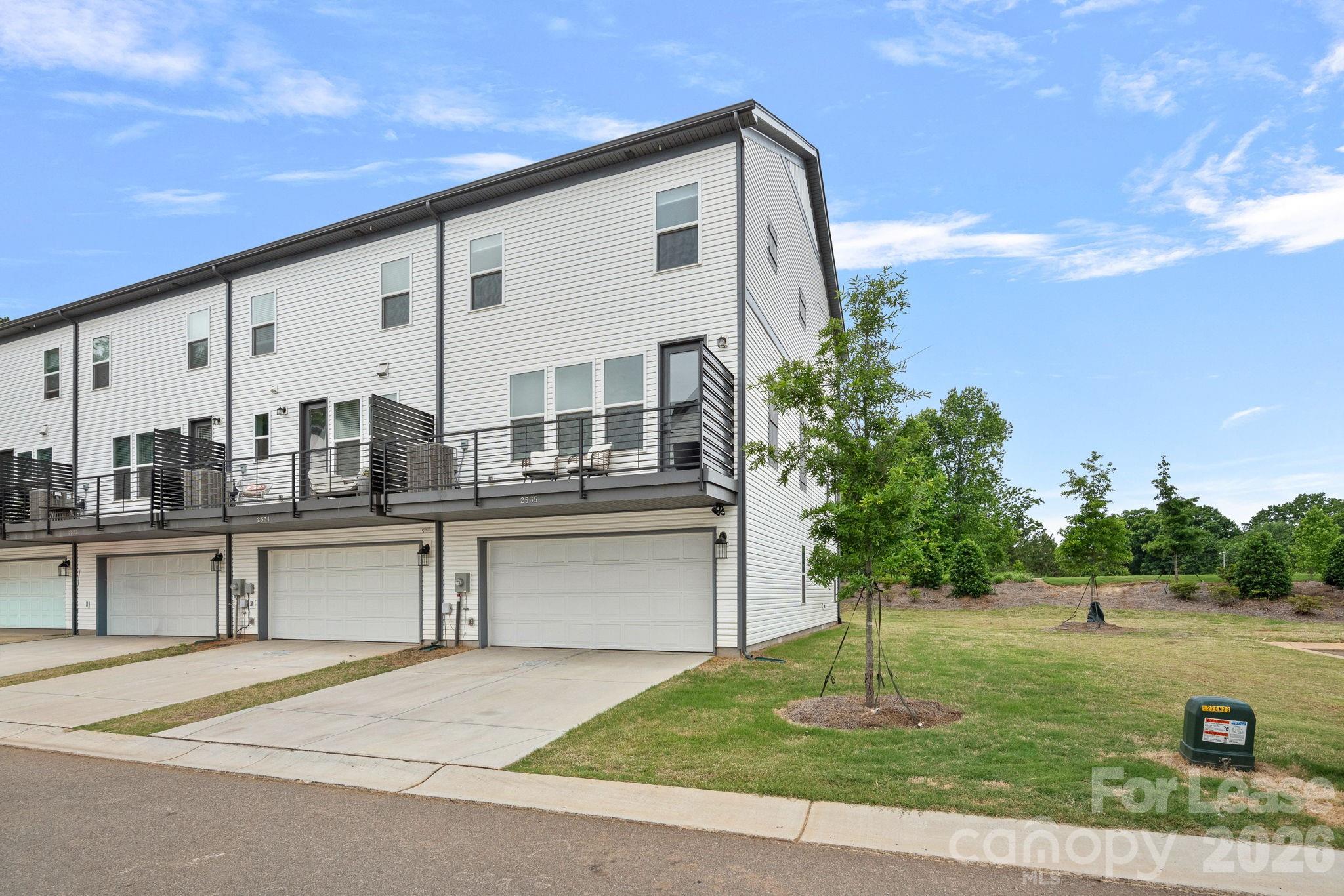 2535 Otto Lane