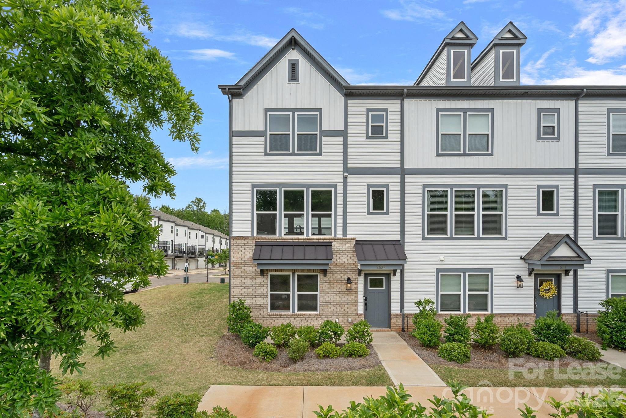 2535 Otto Lane