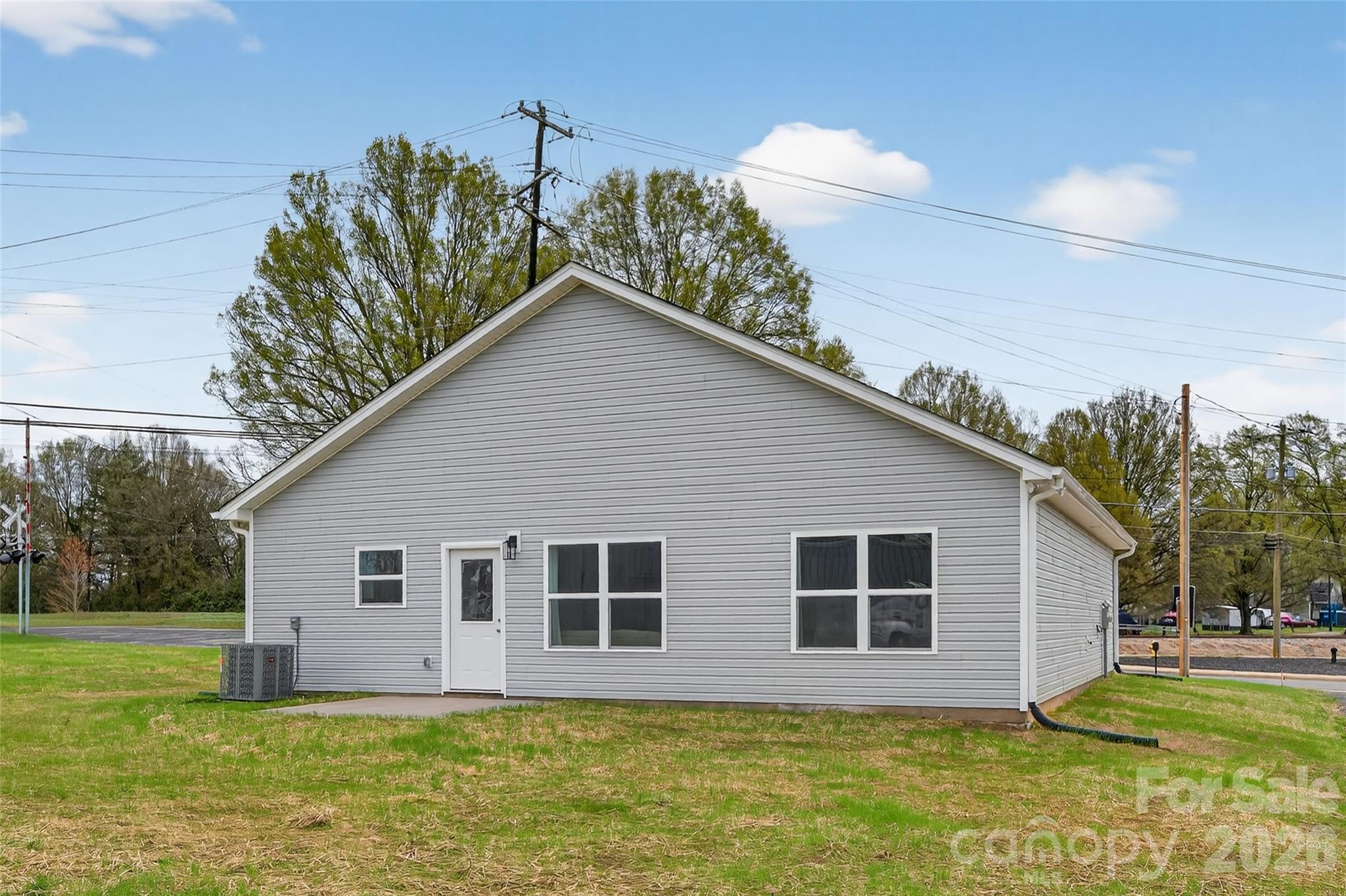 344 Kelly Avenue
