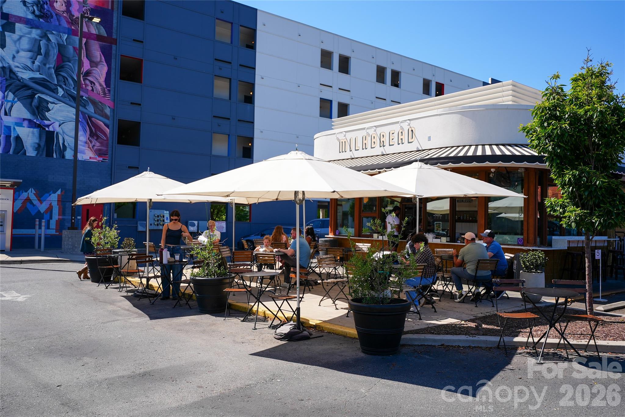 1611 Central Avenue Unit: 406