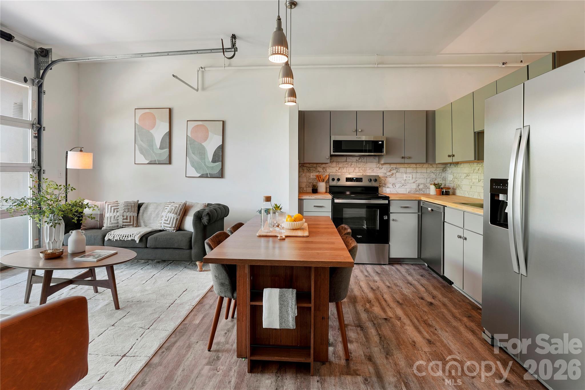 1611 Central Avenue Unit: 406