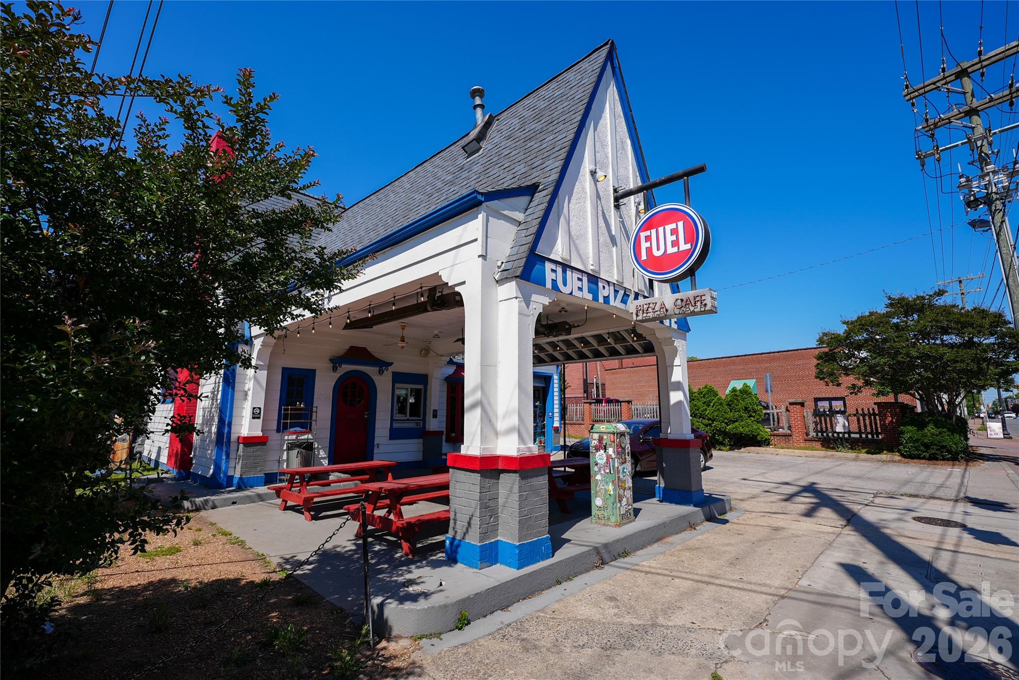 1611 Central Avenue Unit: 406