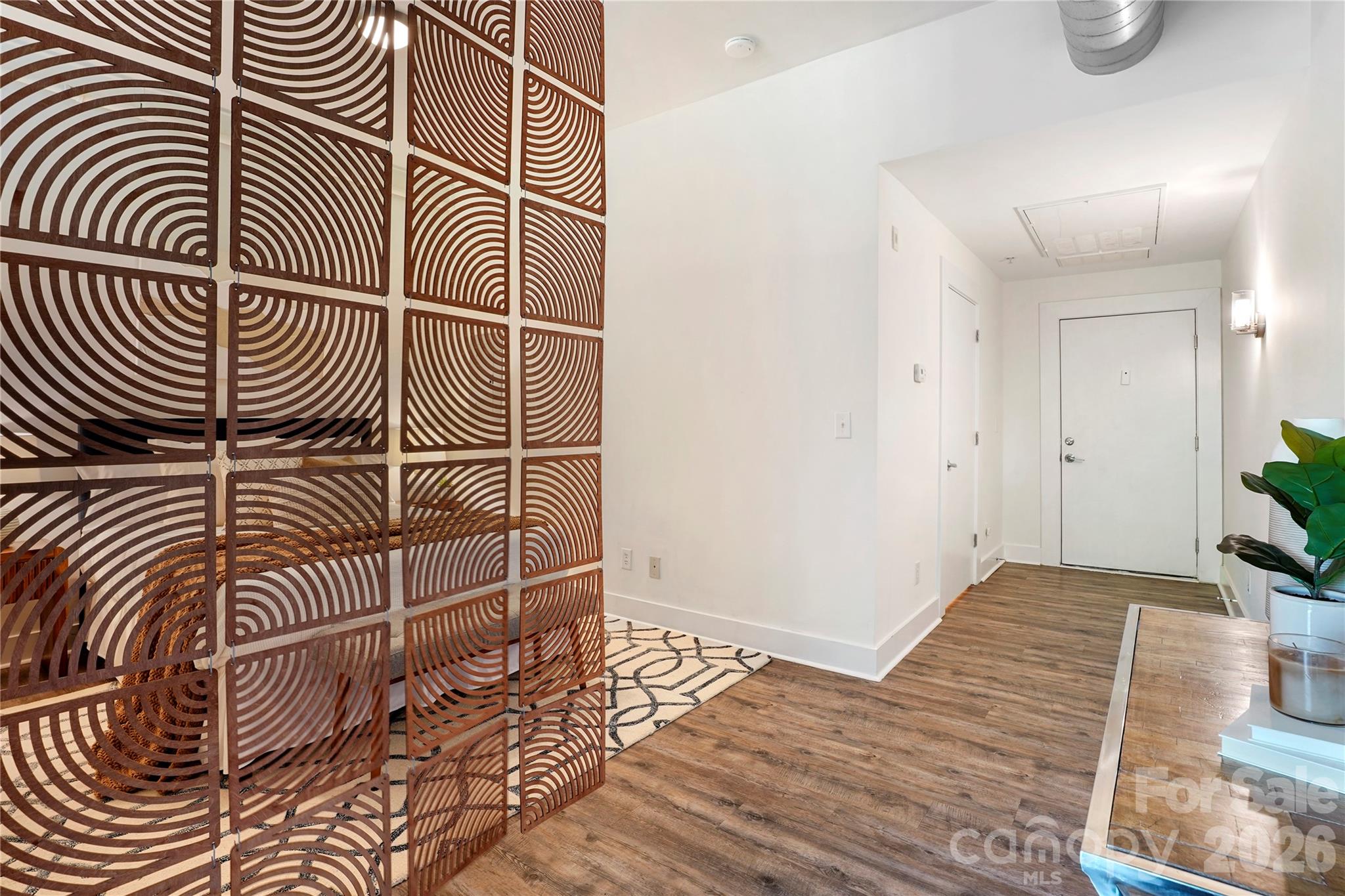1611 Central Avenue Unit: 406