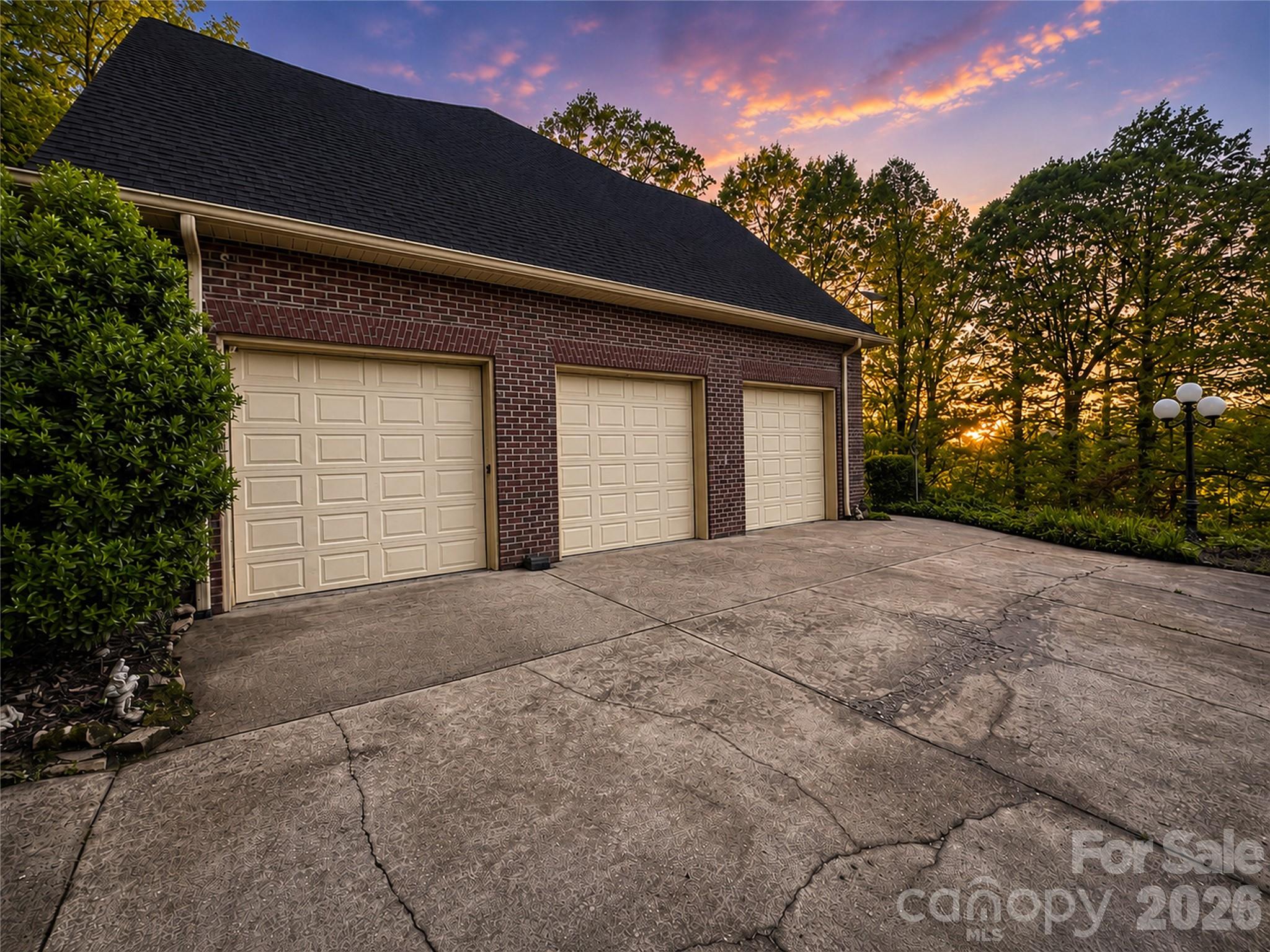 2983 Rockwood Drive