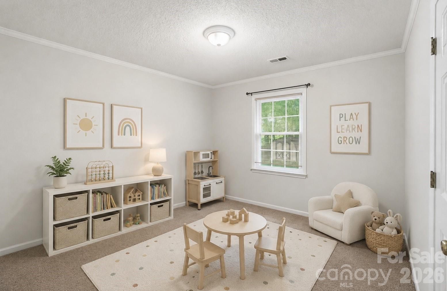 618 Tryon Place