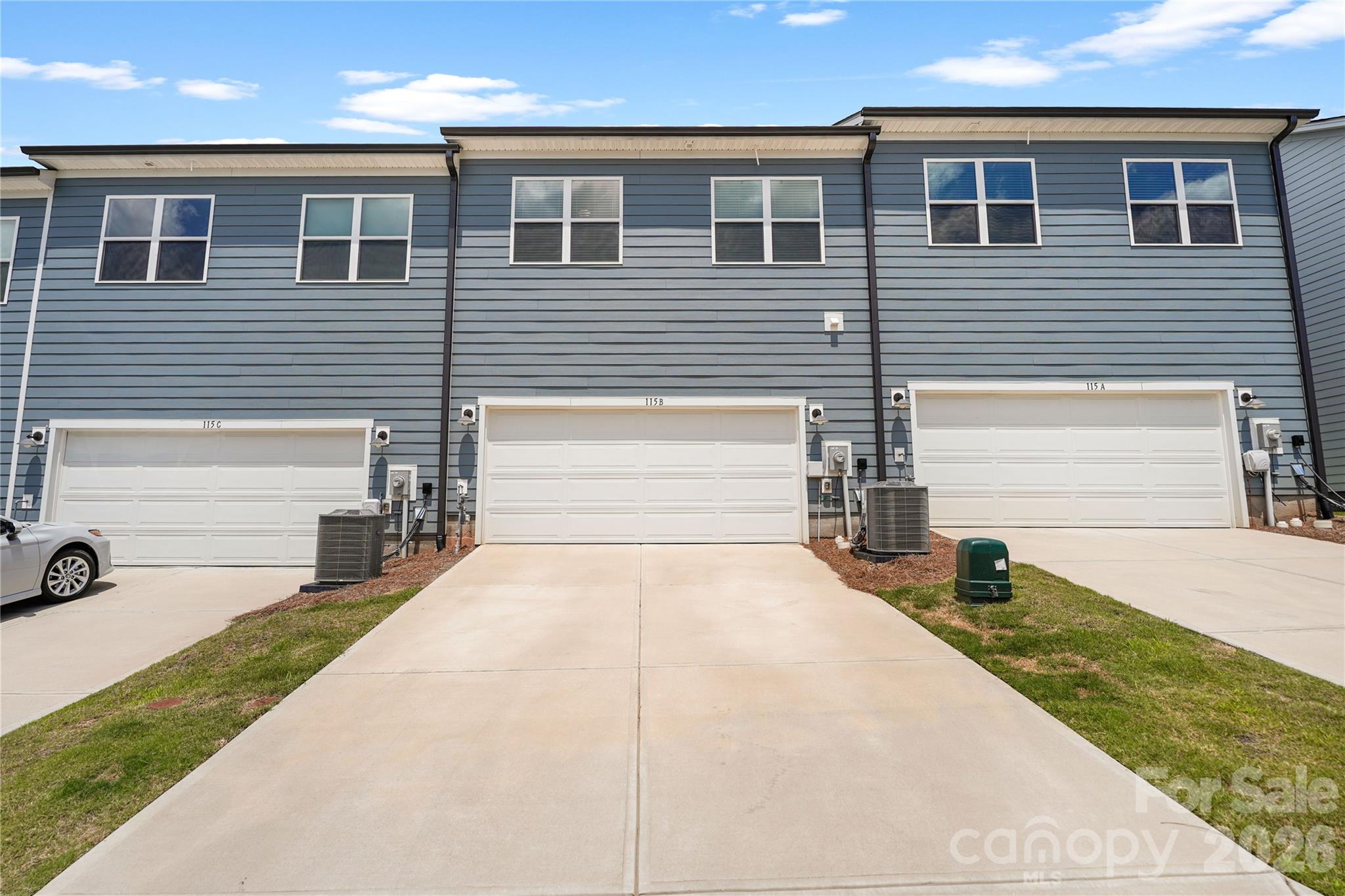 115 Forest Lake Boulevard Unit: B
