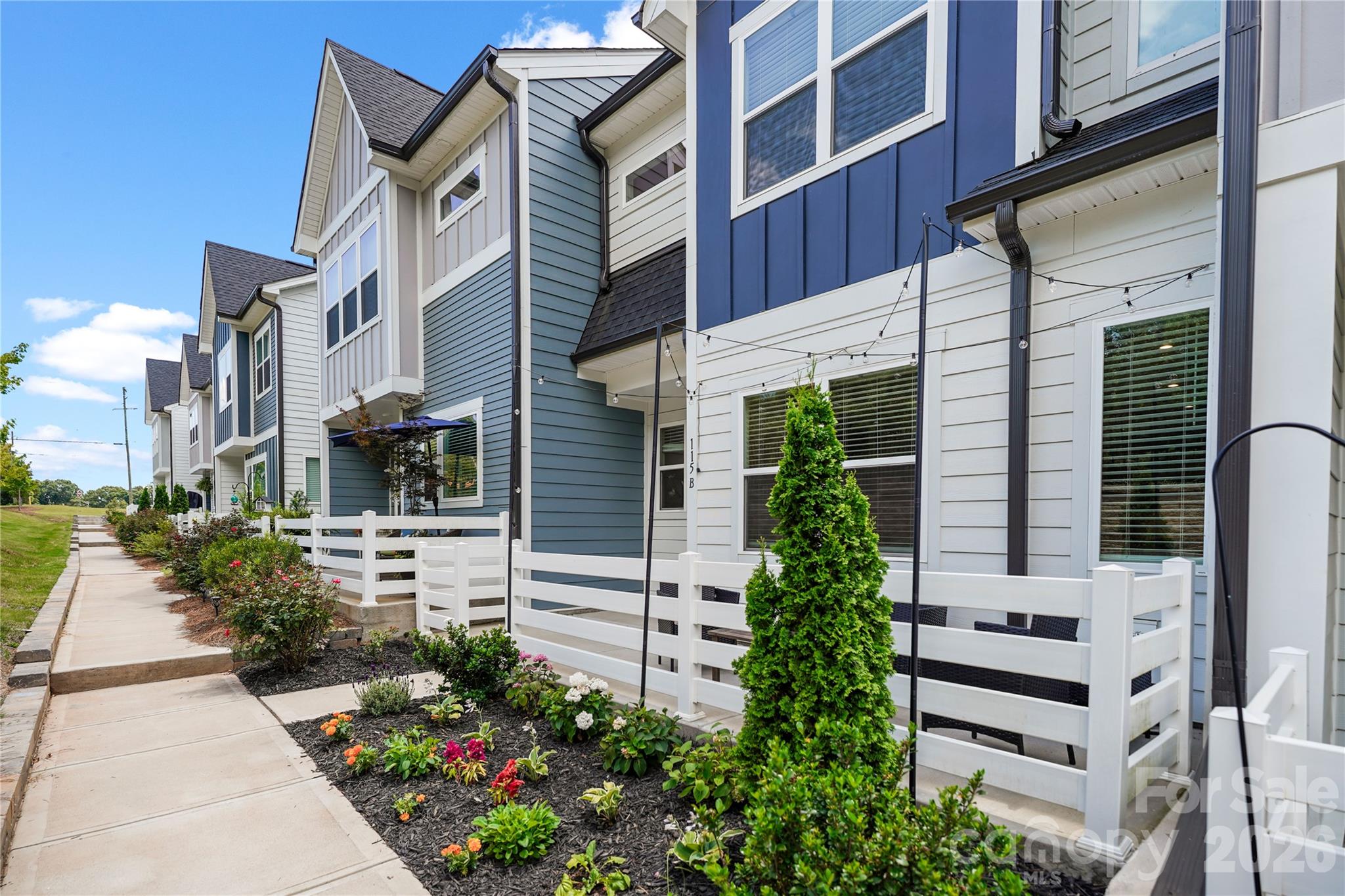 115 Forest Lake Boulevard Unit: B