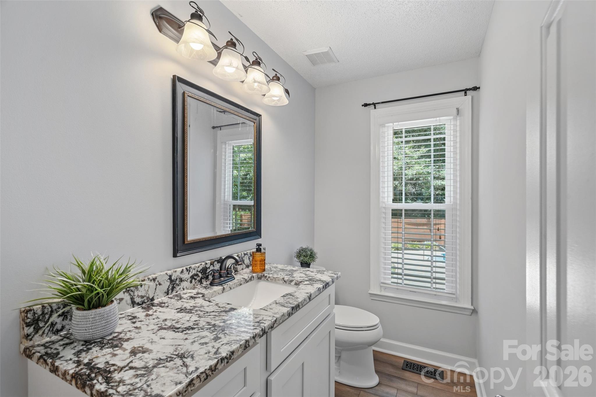 12500 Angel Oak Drive