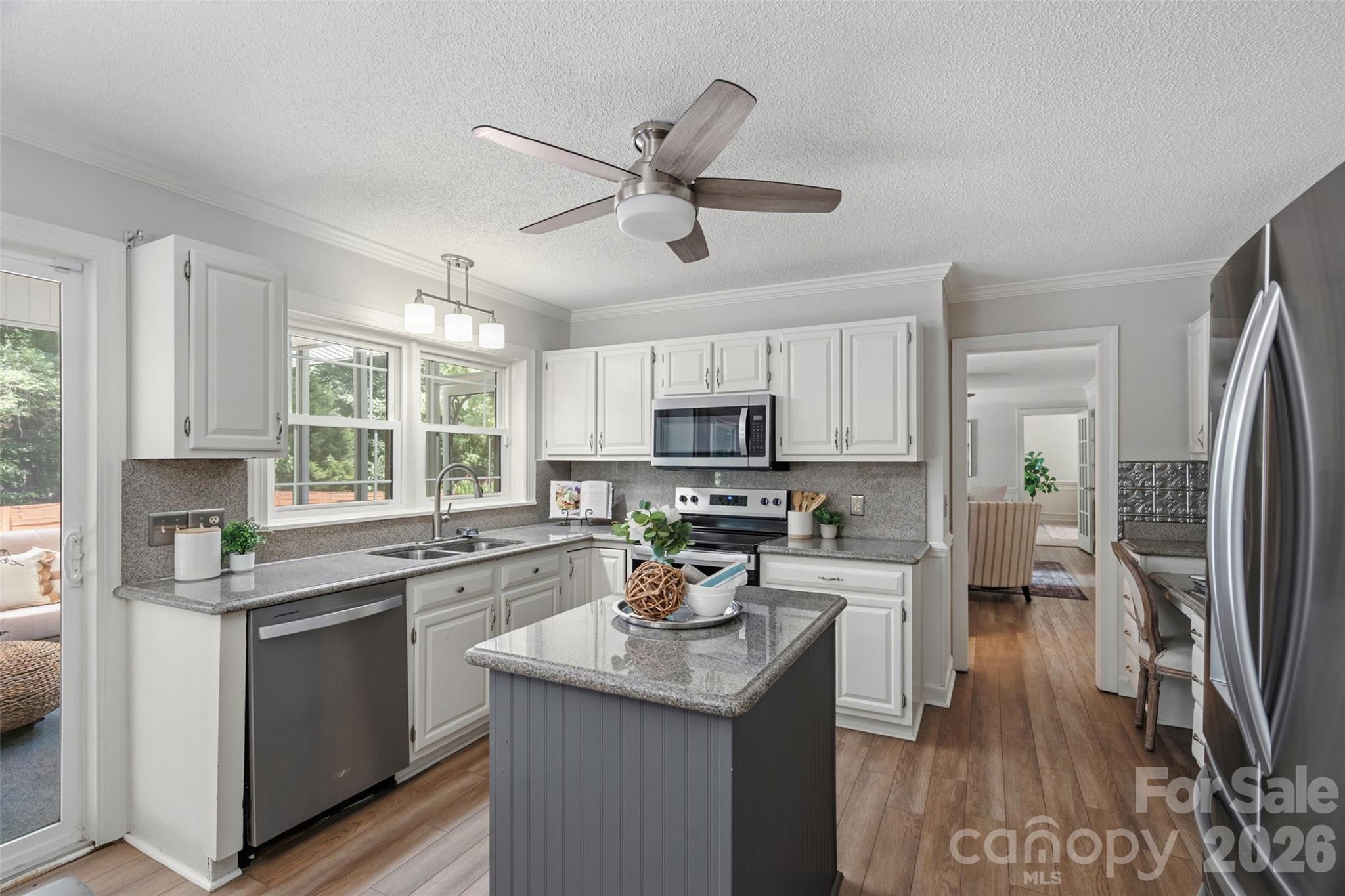 12500 Angel Oak Drive